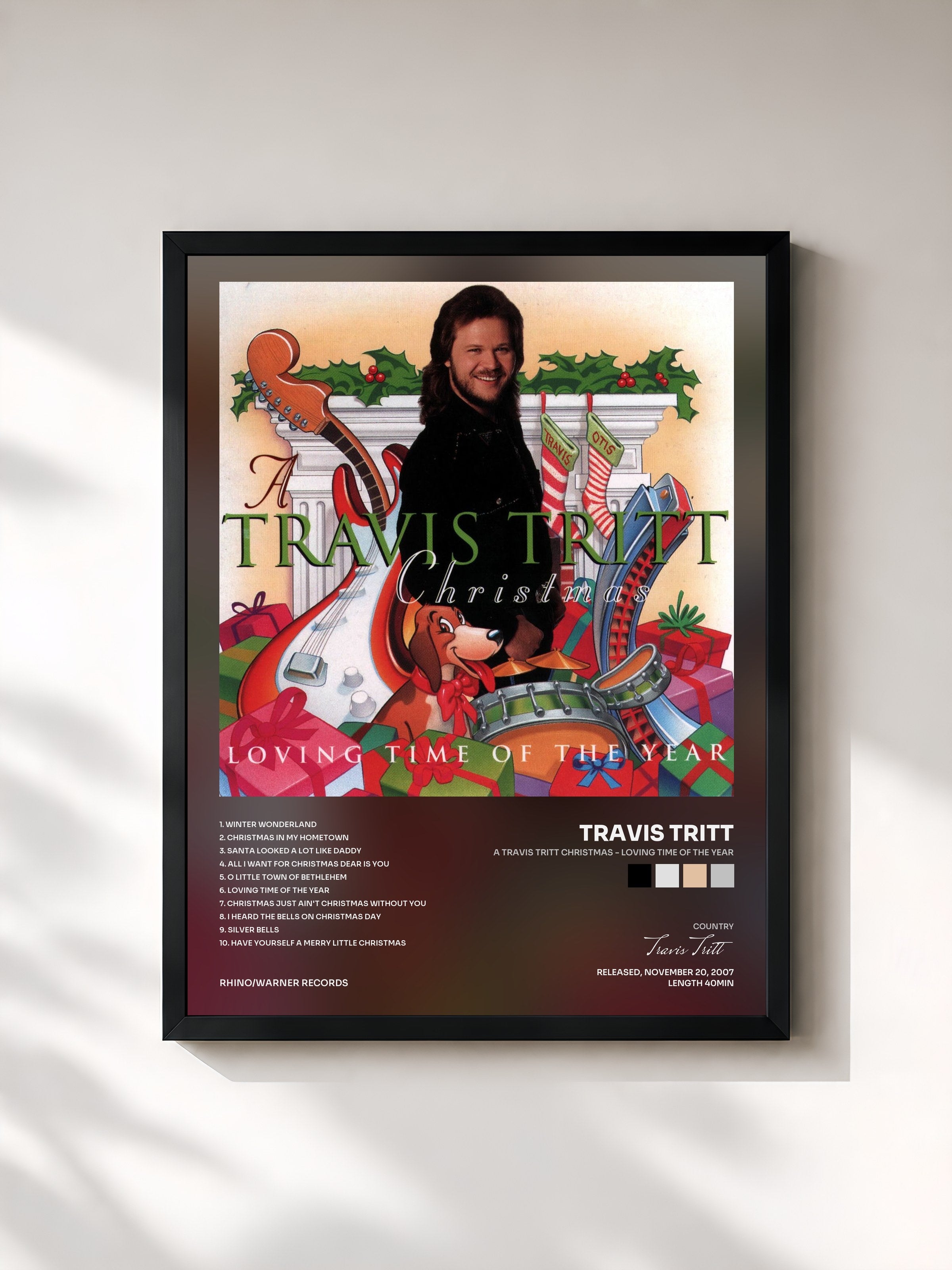#noir Tableau de l'album A Travis Tritt Christmas - Loving Time of the Year de Travis Tritt, cadre noir, imprimé et encadré en France