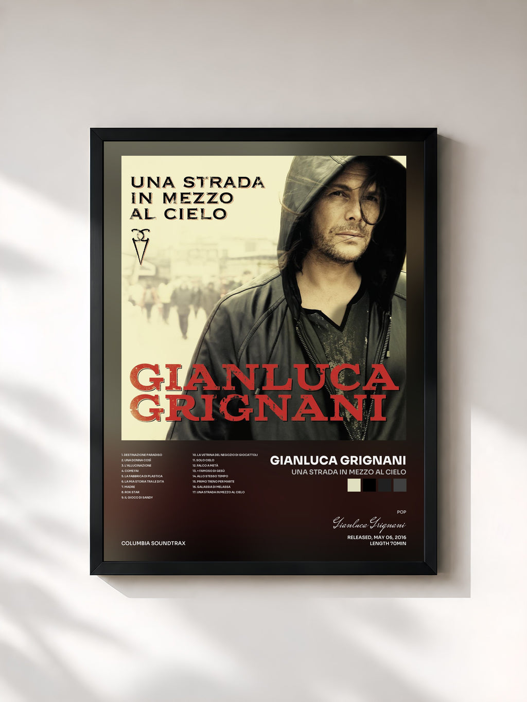 #noir Una strada in mezzo al cielo von Gianluca Grignani als gerahmter Kunstdruck, schwarzer Rahmen, gedruckt und gerahmt in Frankreich