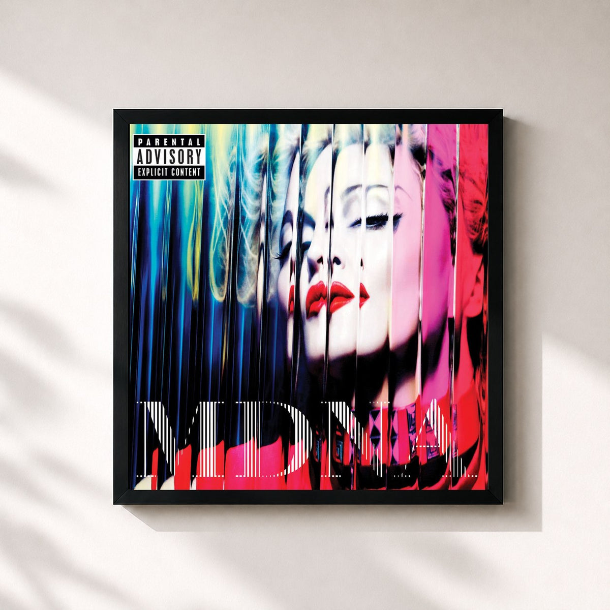 #noir Tableau carré de l'album MDNA (Deluxe) de Madonna, cadre noir 32x32 cm