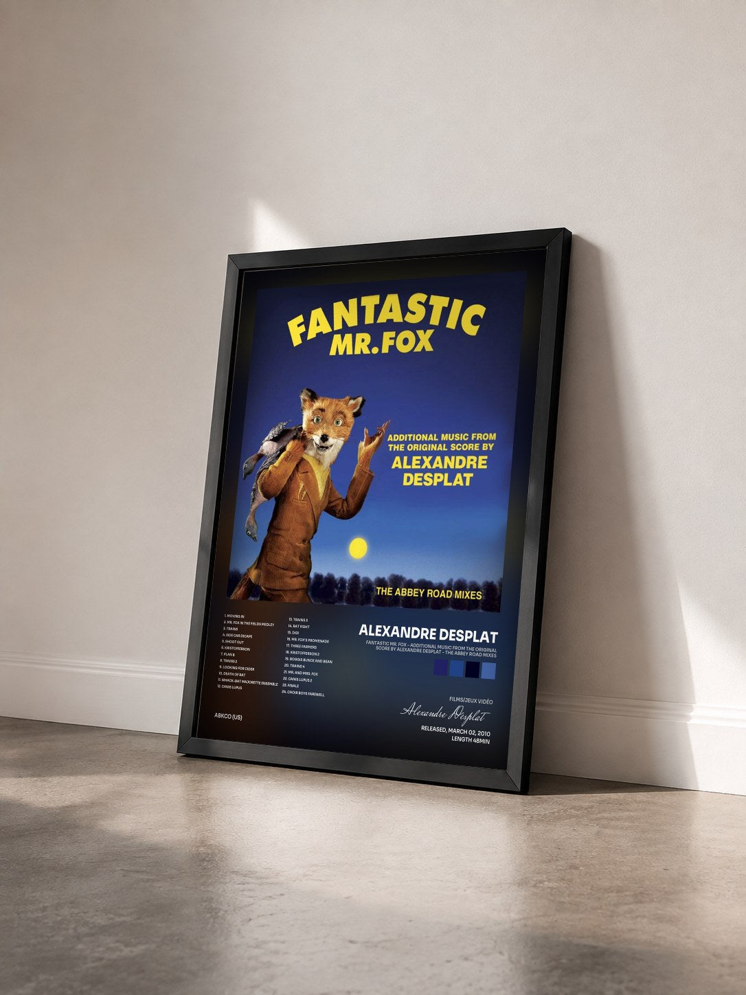 #noir Tableau de l'album Fantastic Mr. Fox - Additional Music From The Original Score By Alexandre Desplat - The Abbey Road Mixes de Alexandre Desplat vu de trois quarts, cadre noir