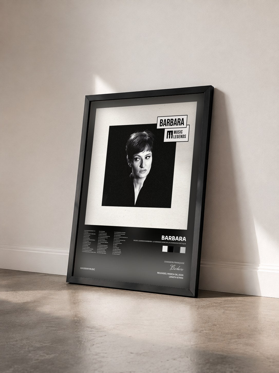 #noir Tableau de l'album Music Legends Barbara : La Grande Dame de la Chanson Poétique de Barbara vu de trois quarts, cadre noir