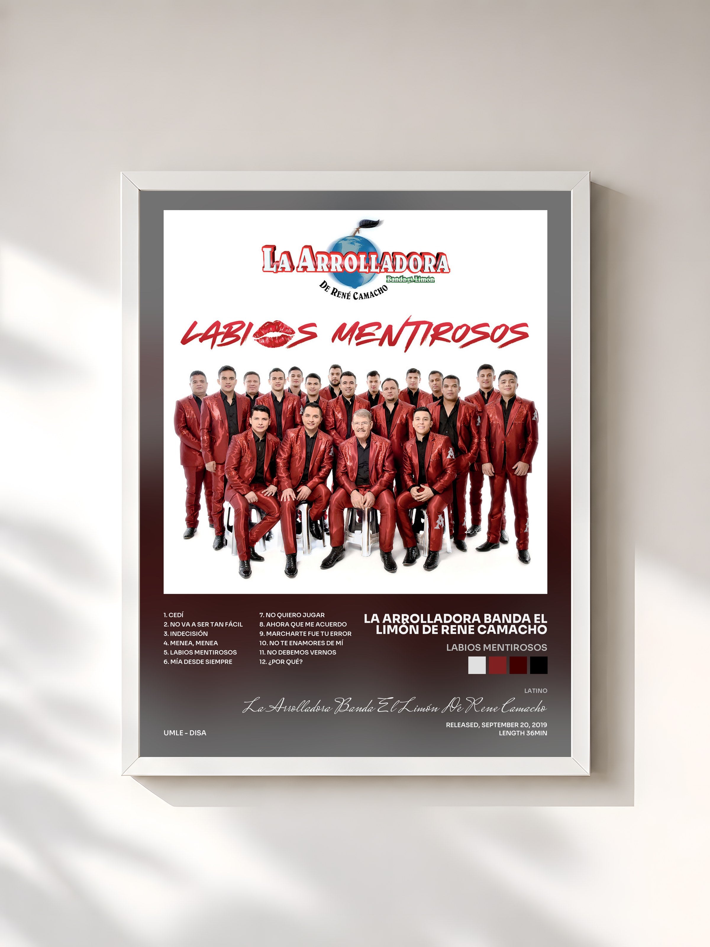 #blanc Tableau de l'album Labios Mentirosos de La Arrolladora Banda El Limón De Rene Camacho, cadre blanc, imprimé et encadré en France