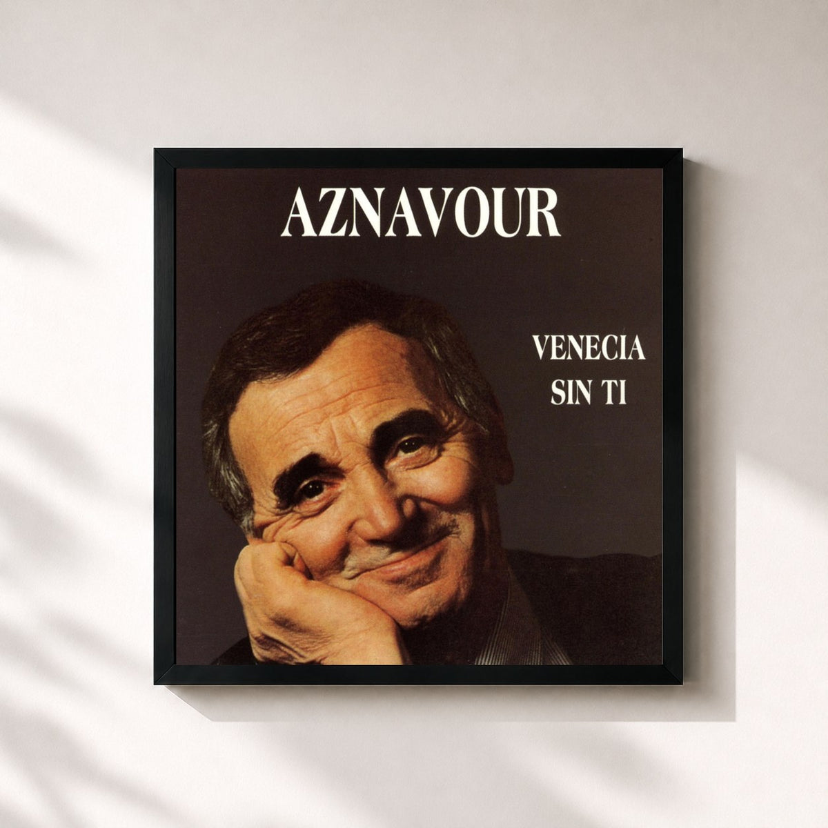 #noir Tableau carré de l'album Venecia Sin Ti de Charles Aznavour, cadre noir 32x32 cm
