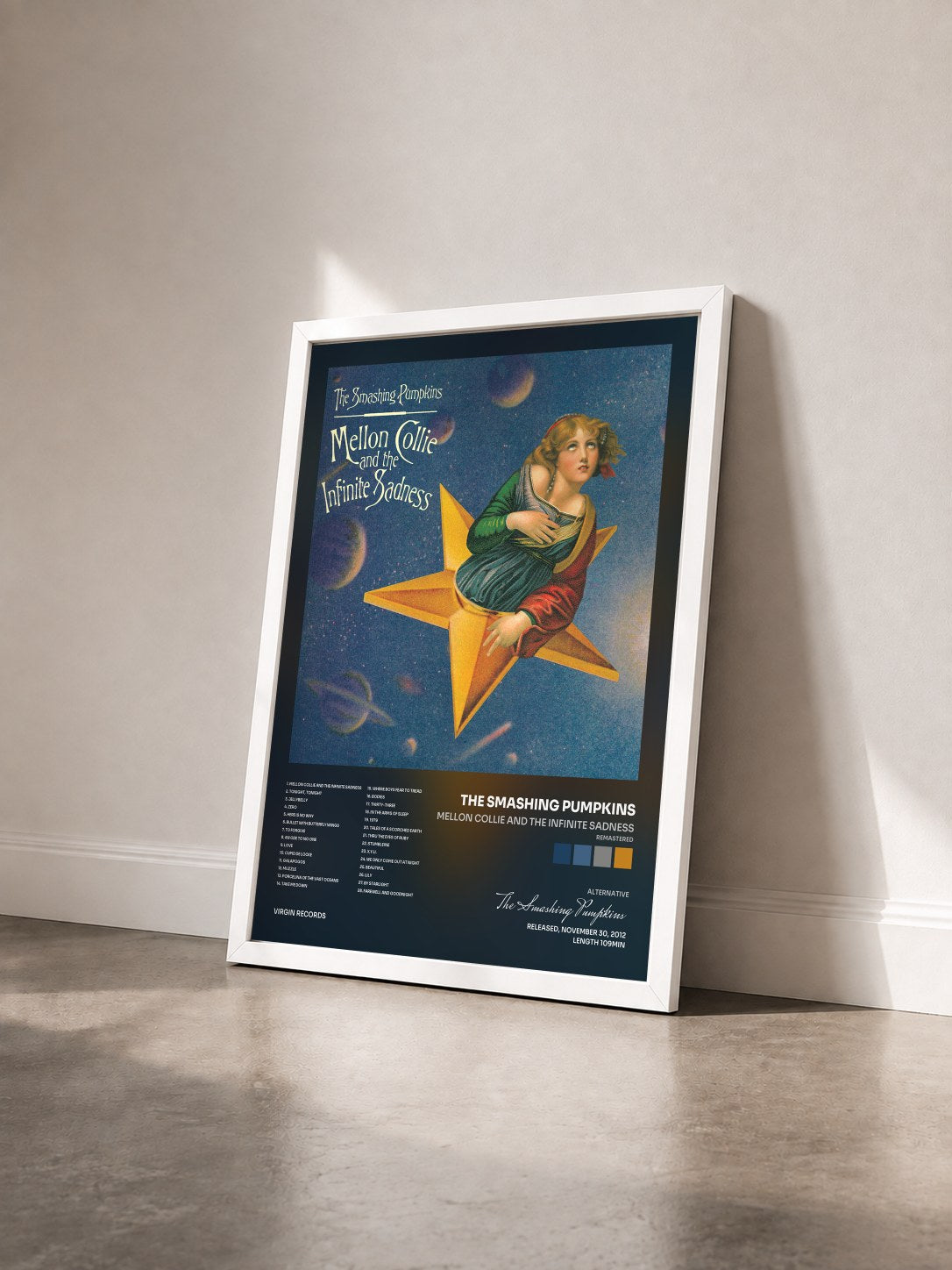 #blanc Mellon Collie And The Infinite Sadness (Remastered) de The Smashing Pumpkins en lámina enmarcada vista de tres cuartos, marco blanco