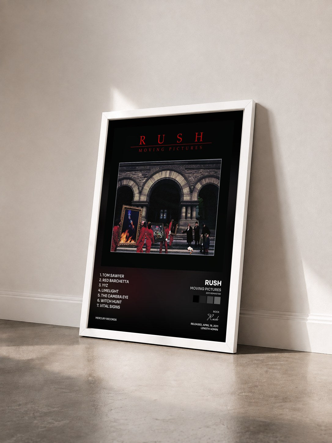 #blanc Moving Pictures (2011 Remaster) von Rush als gerahmter Kunstdruck von schräg gesehen, weißer Rahmen
