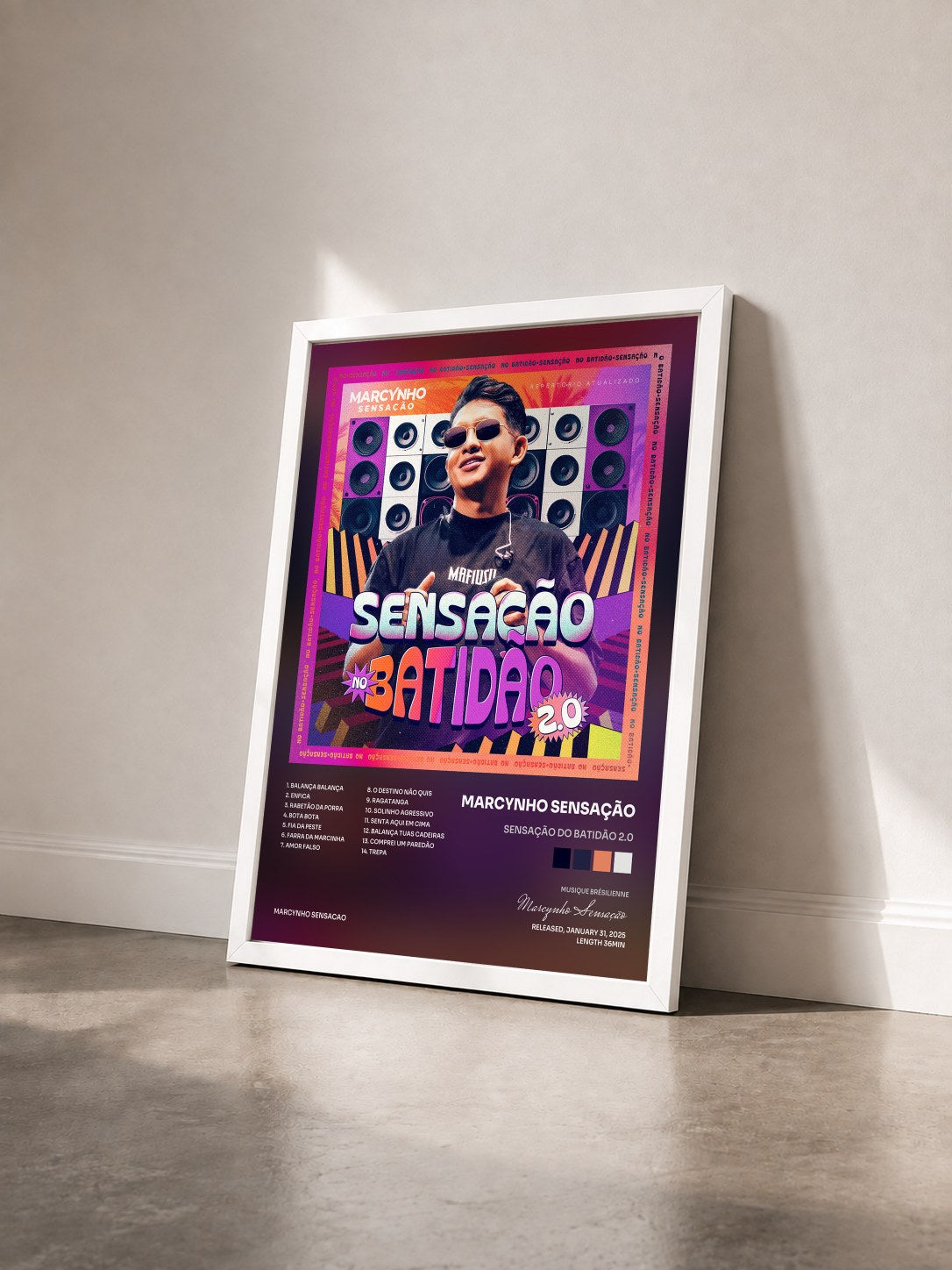 #blanc Tableau de l'album Sensação do Batidão 2.0 de Marcynho Sensação vu de trois quarts, cadre blanc