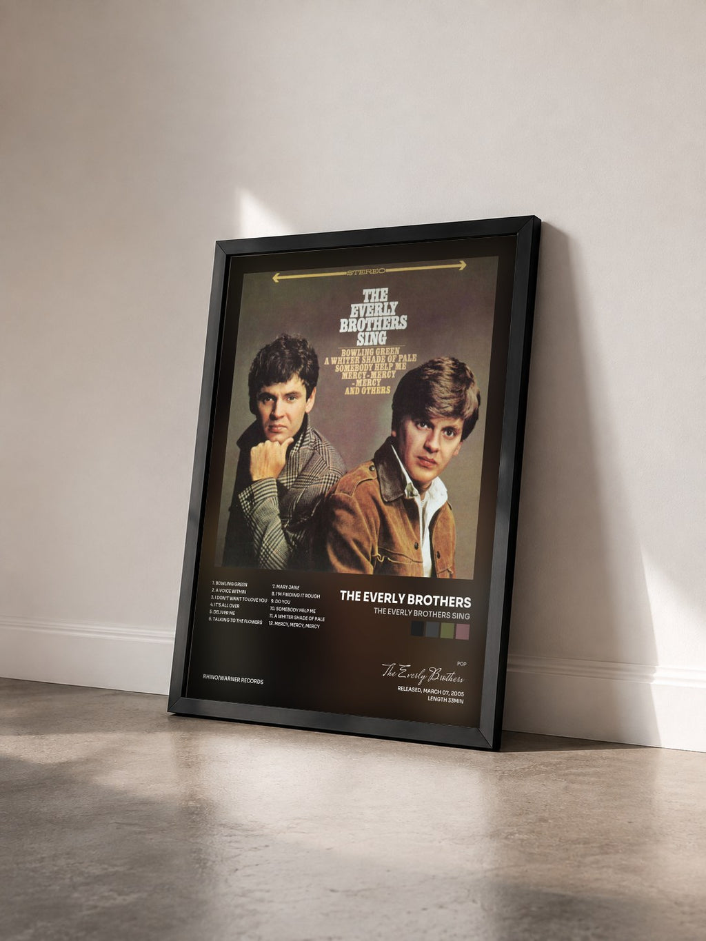 #noir Tableau de l'album The Everly Brothers Sing de The Everly Brothers vu de trois quarts, cadre noir