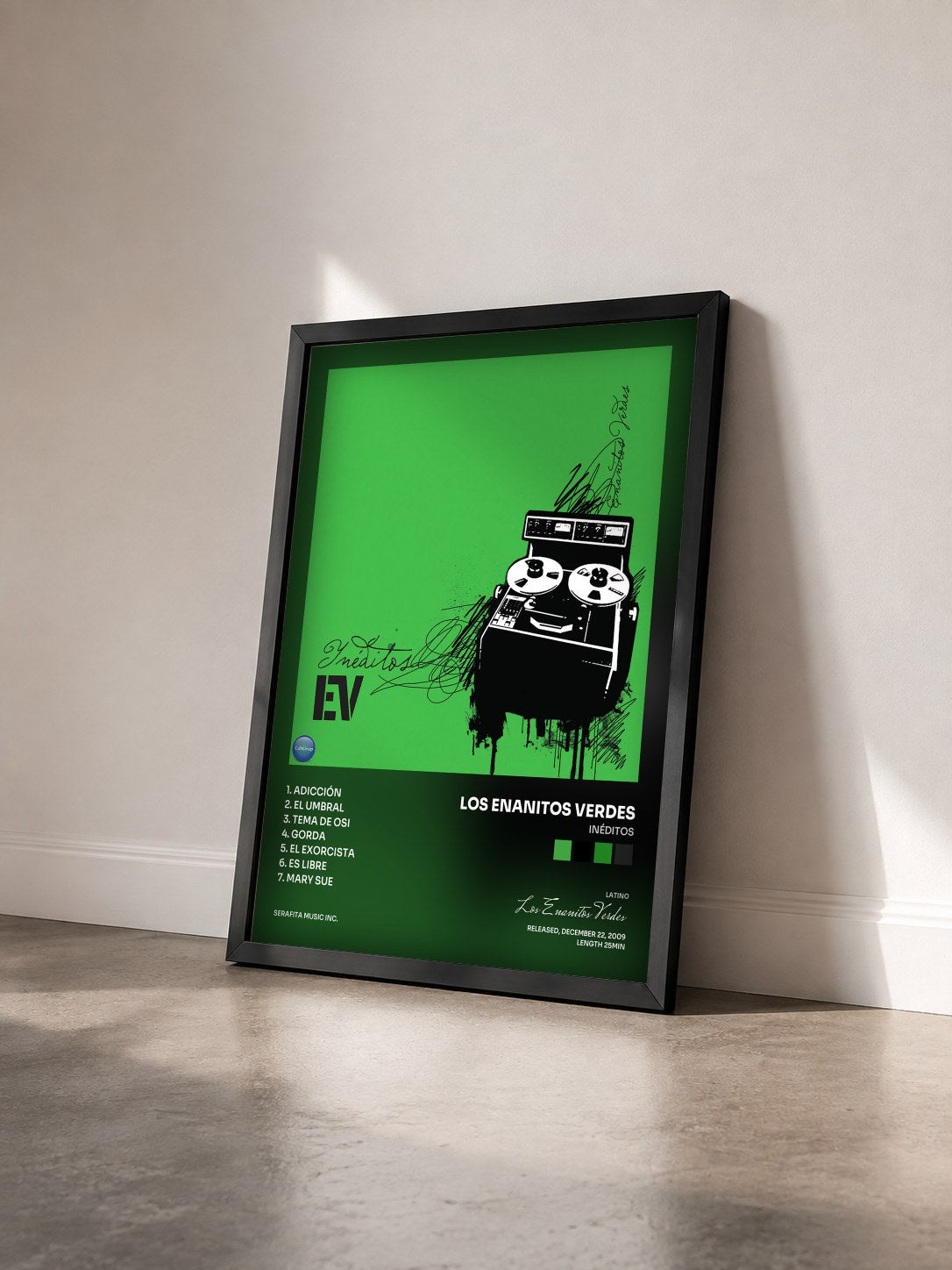#noir Tableau de l'album Inéditos de Los Enanitos Verdes vu de trois quarts, cadre noir