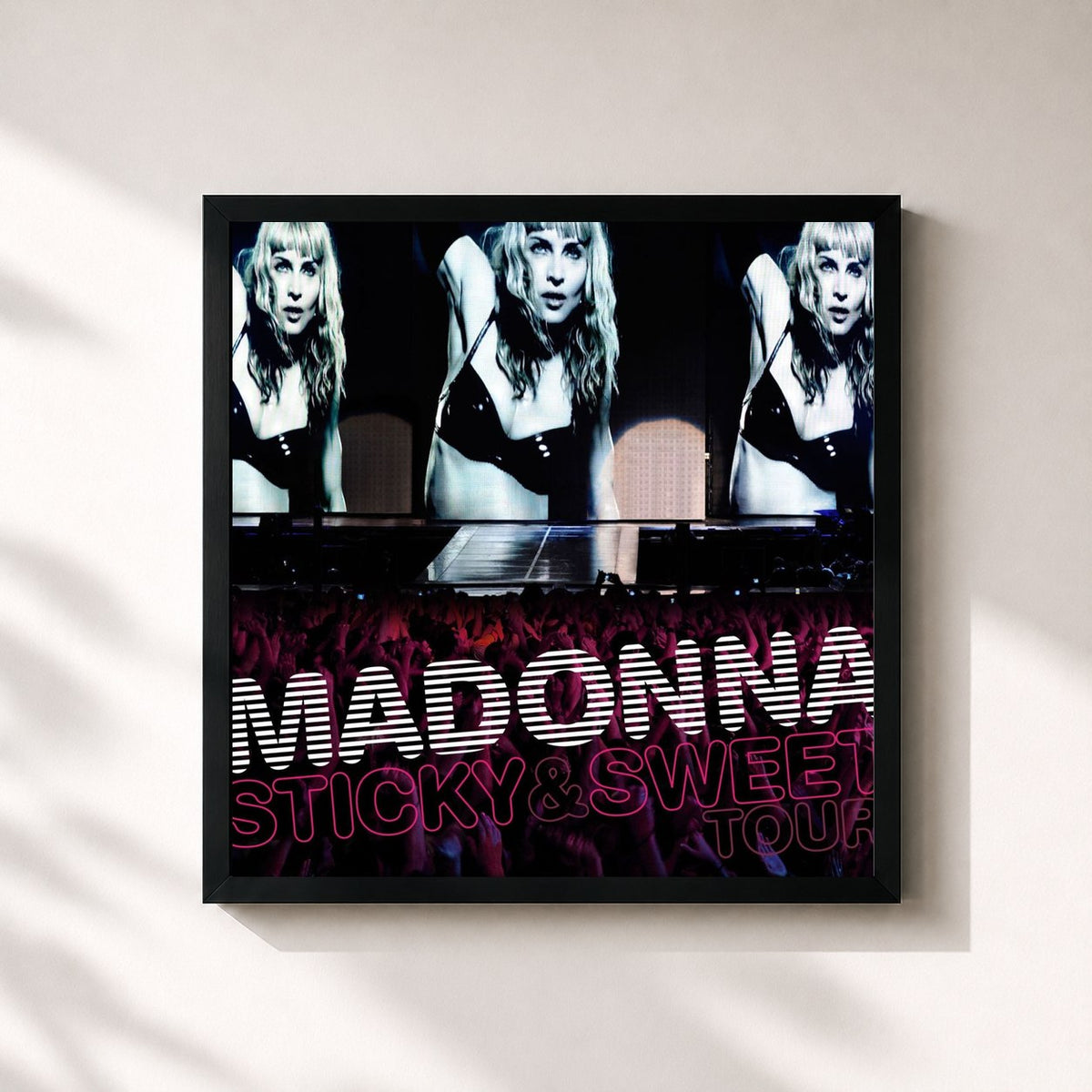 #noir Tableau carré de l'album Sticky & Sweet Tour de Madonna, cadre noir 32x32 cm