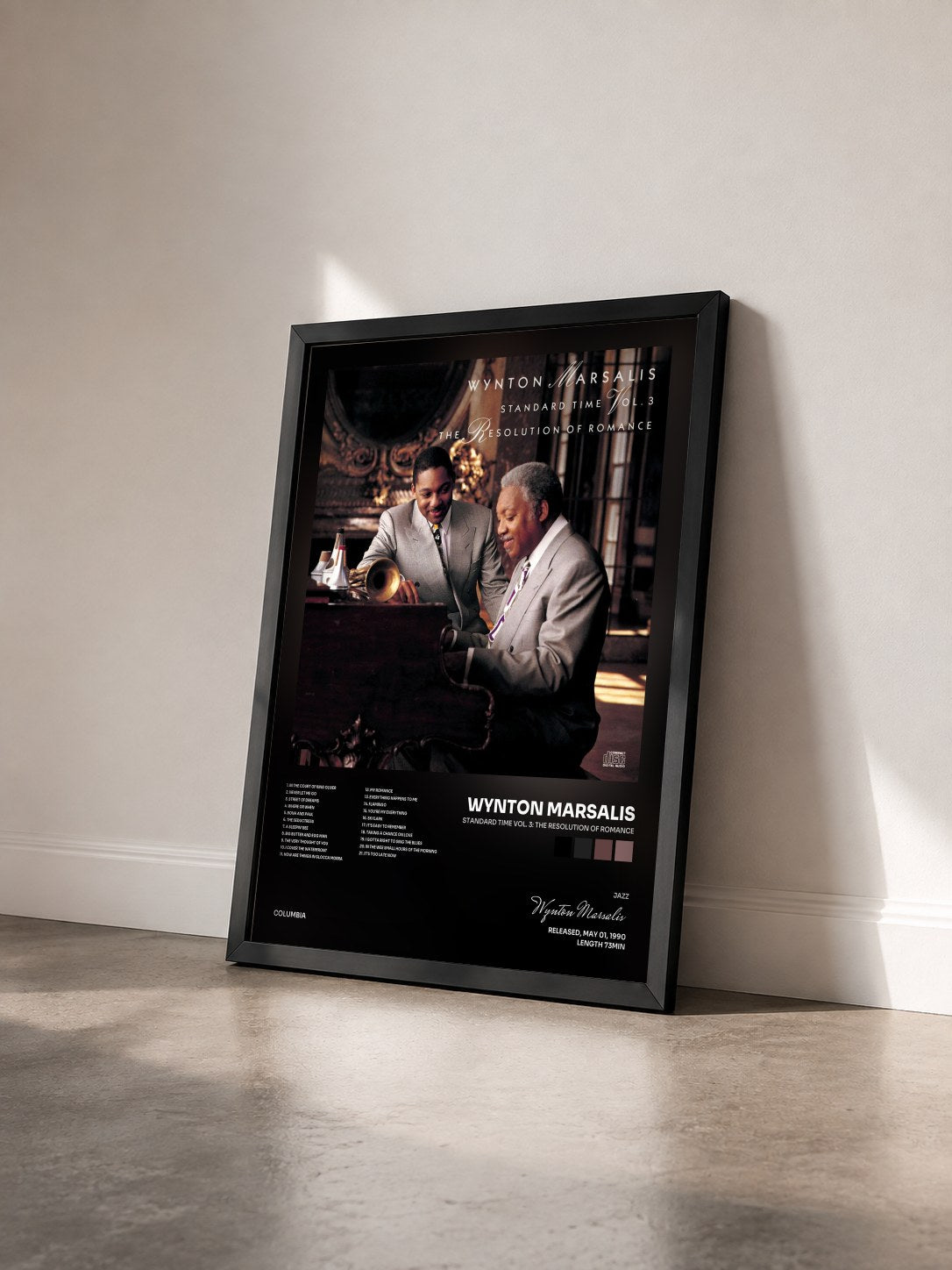 #noir Tableau de l'album Standard Time Vol. 3: The Resolution Of Romance de Wynton Marsalis vu de trois quarts, cadre noir