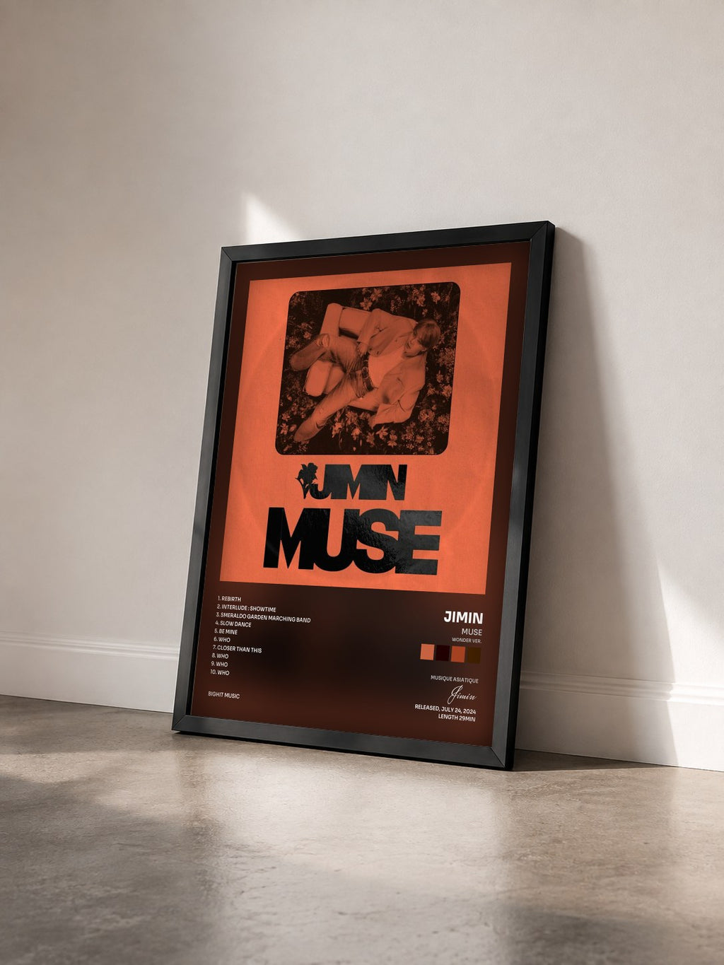 #noir MUSE (WONDER ver.) di Jimin in stampa incorniciata vista di tre quarti, cornice nera