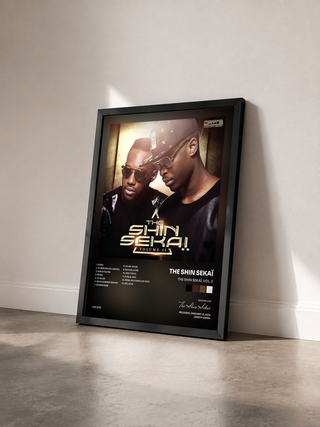 #noir Tableau de l'album The Shin Sekaï, Vol. 2 de The Shin Sekaï vu de trois quarts, cadre noir