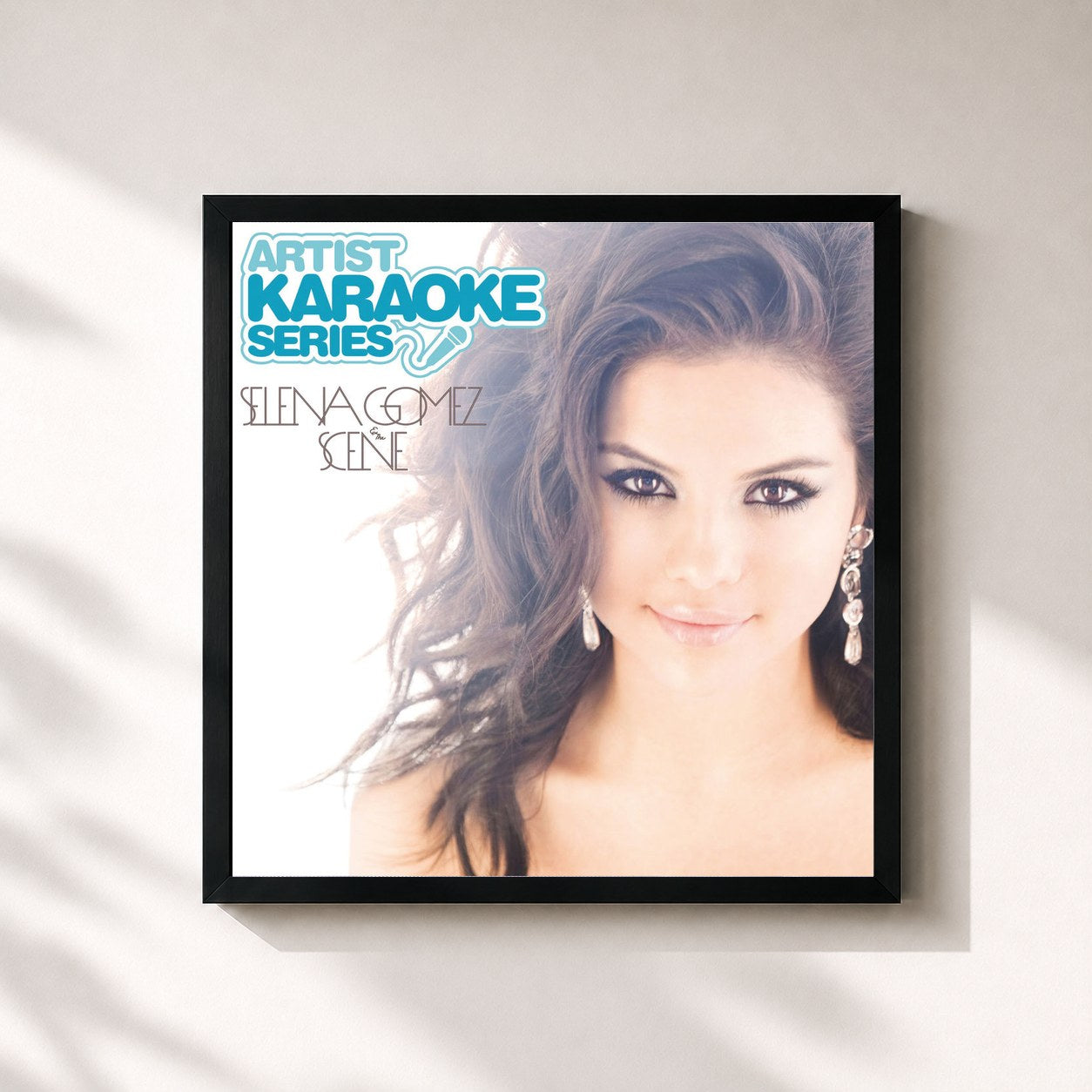 #noir Tableau carré de l'album Artist Karaoke Series: Selena Gomez & The Scene de Selena Gomez & The Scene, cadre noir 32x32 cm