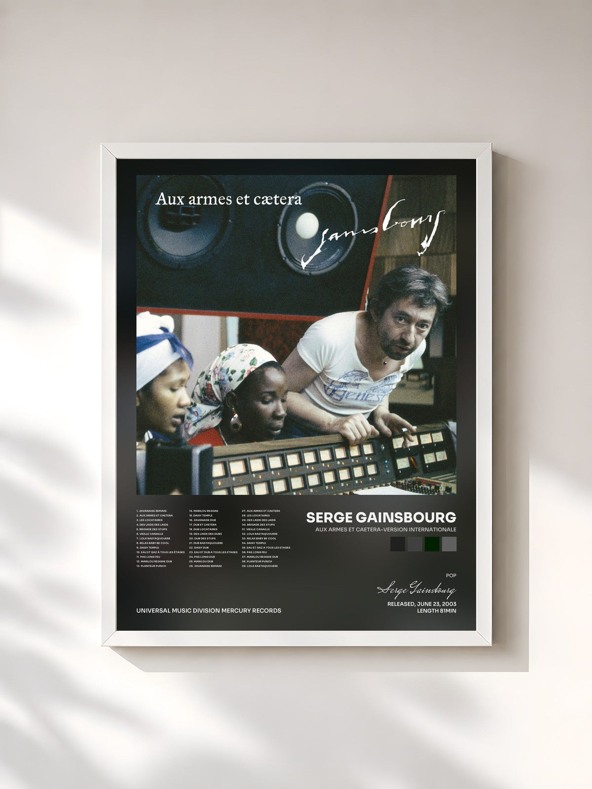 #blanc Tableau de l'album Aux Armes Et Caetera-Version Internationale de Serge Gainsbourg, cadre blanc, imprimé et encadré en France
