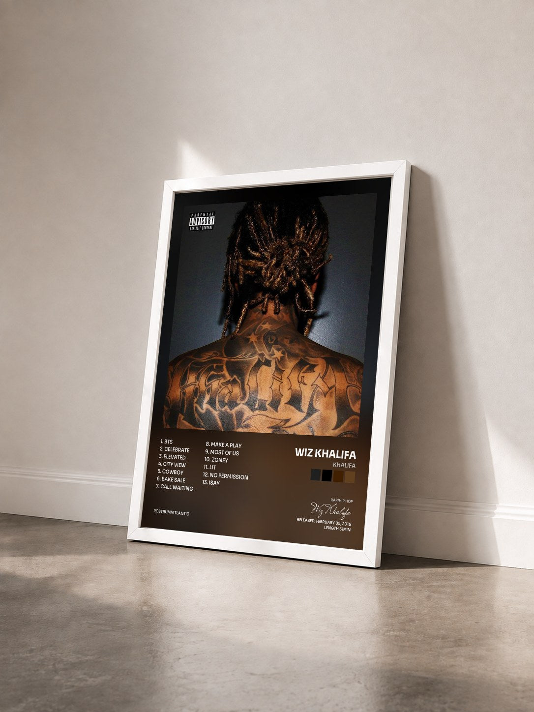 #blanc Tableau de l'album Khalifa de Wiz Khalifa vu de trois quarts, cadre blanc