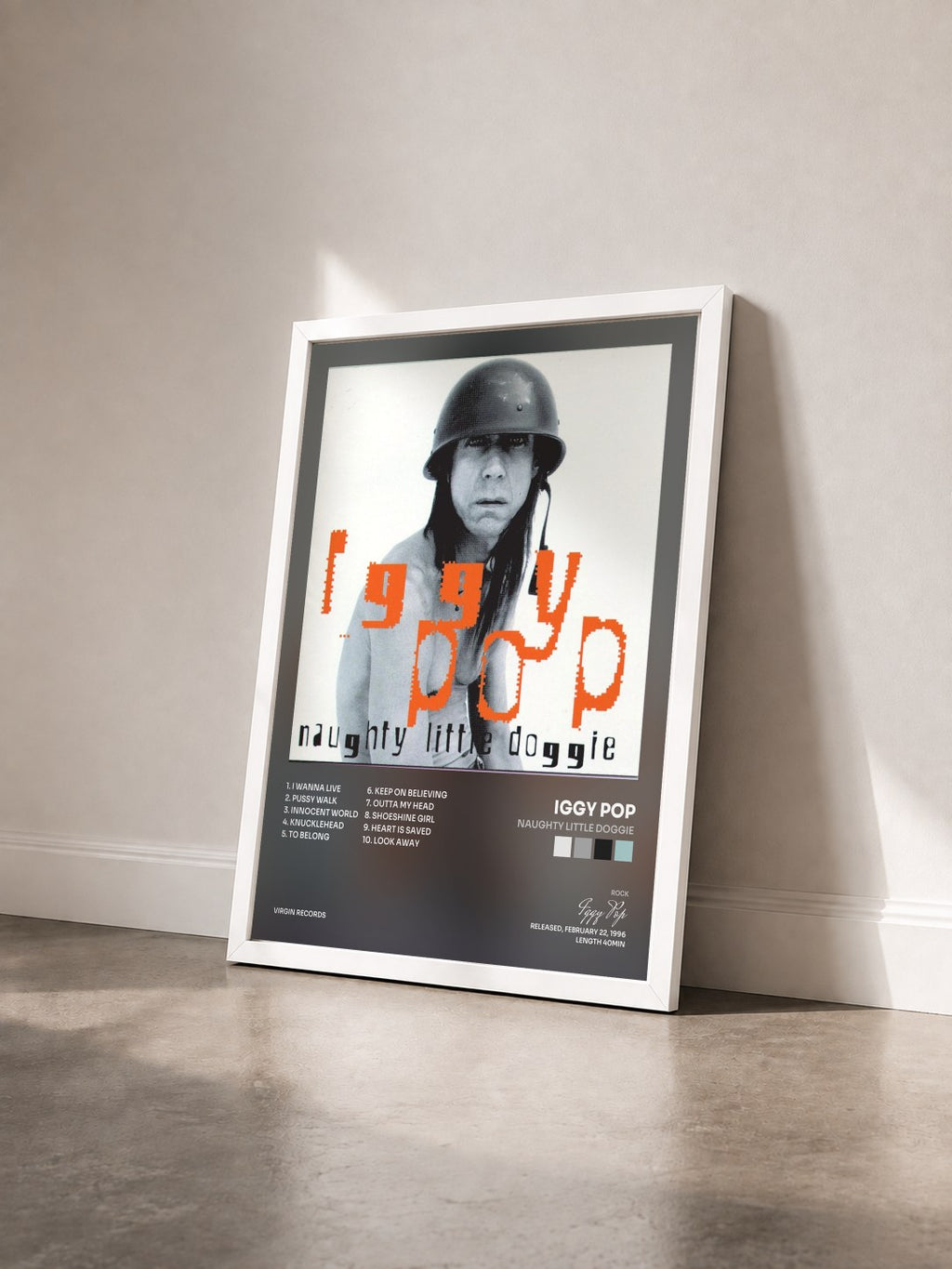 #blanc Tableau de l'album Naughty Little Doggie de Iggy Pop vu de trois quarts, cadre blanc