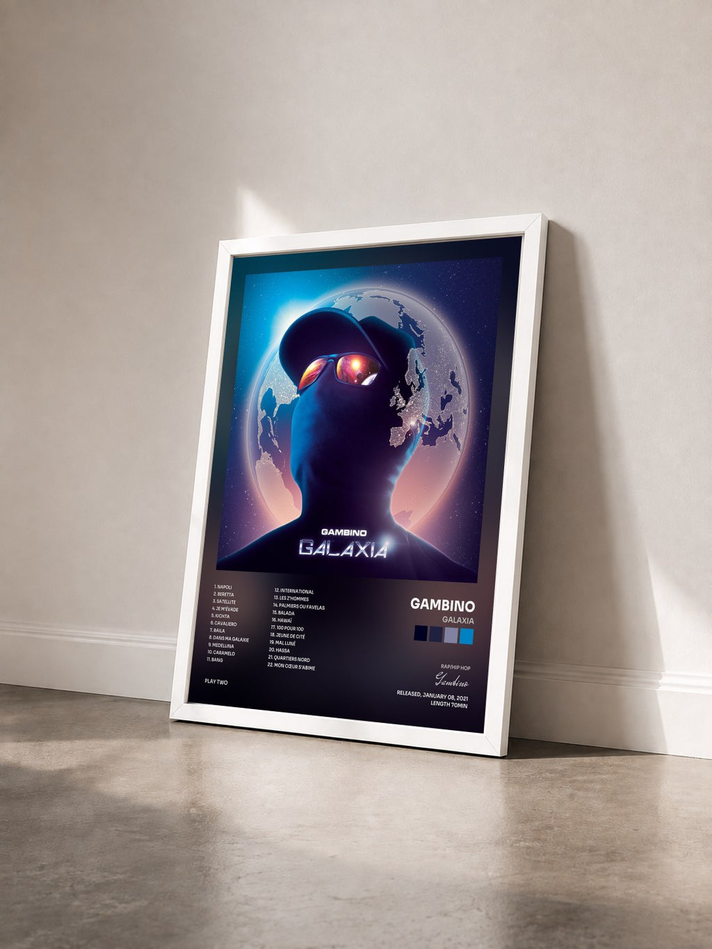 #blanc Tableau de l'album Galaxia de Gambino vu de trois quarts, cadre blanc