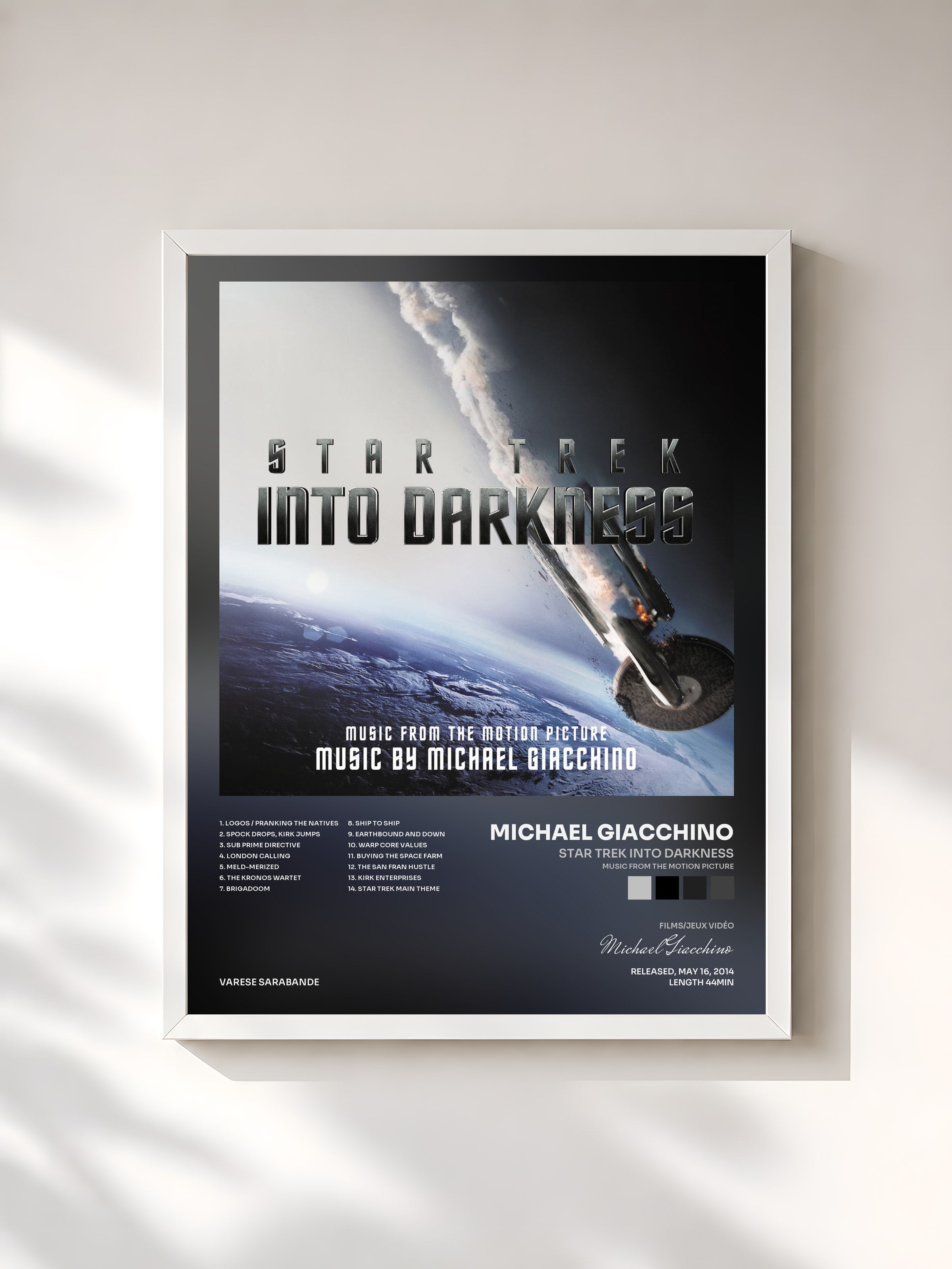 #blanc Tableau de l'album Star Trek Into Darkness (Music From The Motion Picture) de Michael Giacchino, cadre blanc, imprimé et encadré en France