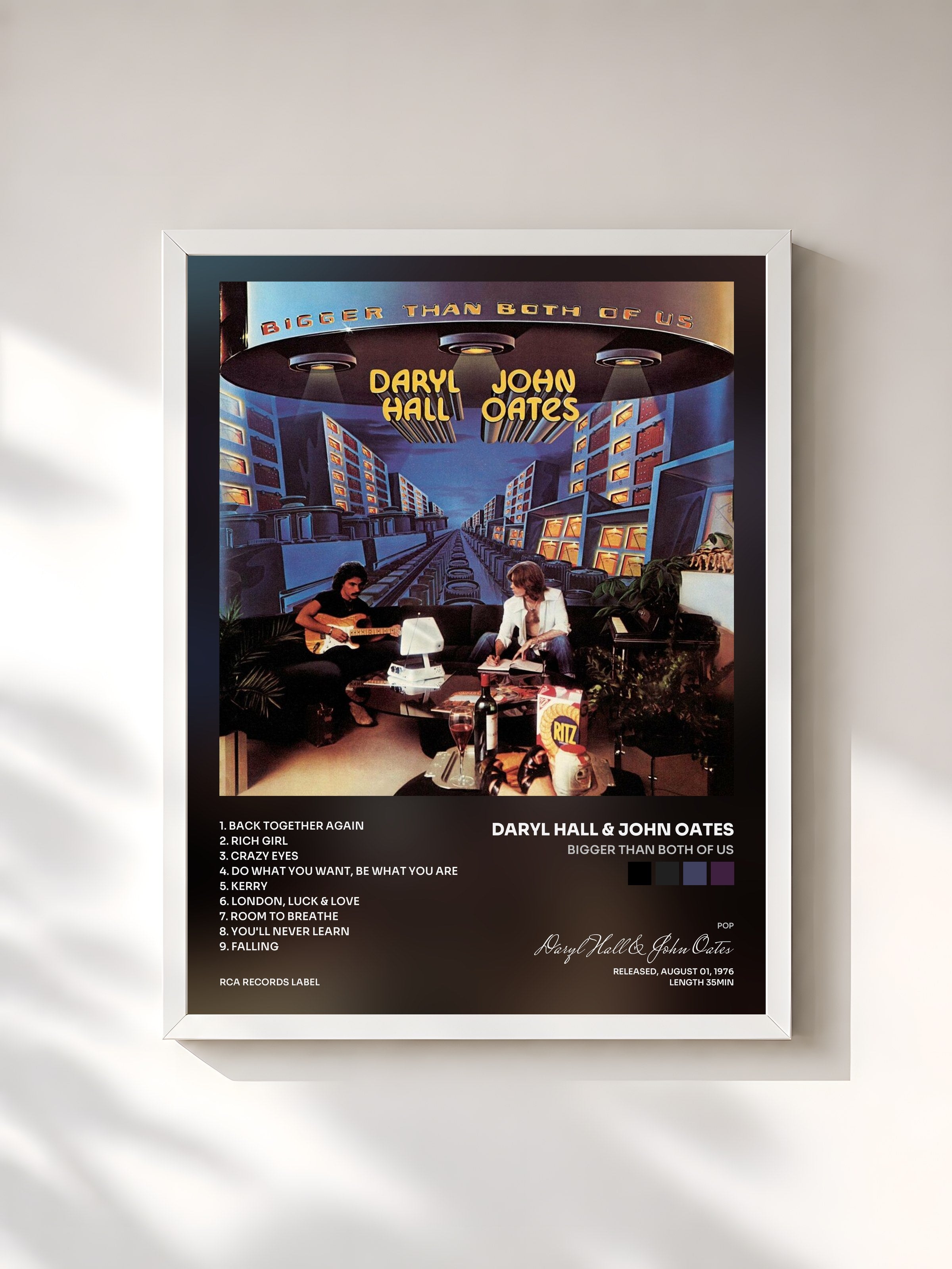 #blanc Tableau de l'album Bigger Than Both Of Us de Daryl Hall & John Oates, cadre blanc, imprimé et encadré en France