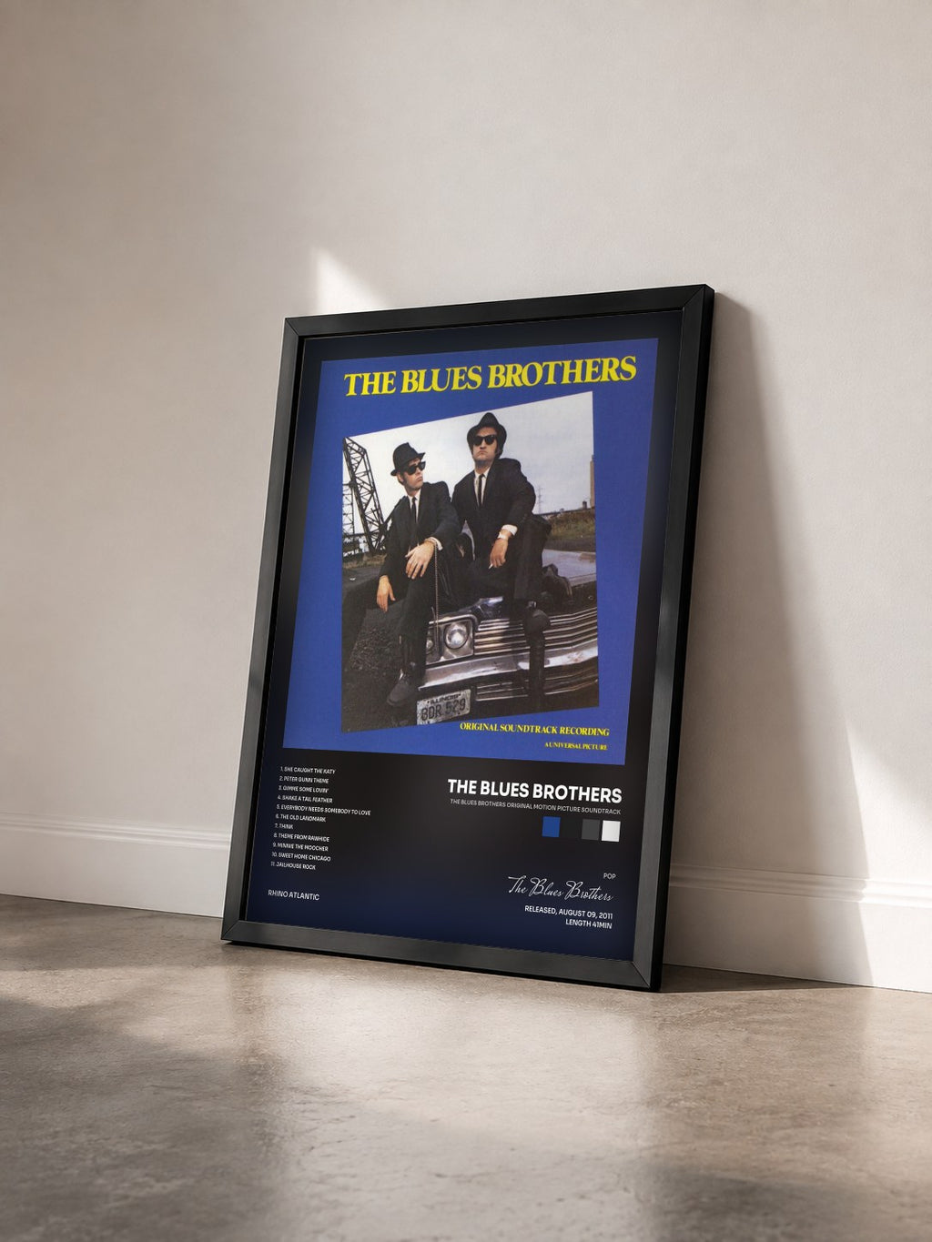 #noir Tableau de l'album The Blues Brothers Original Motion Picture Soundtrack de The Blues Brothers vu de trois quarts, cadre noir