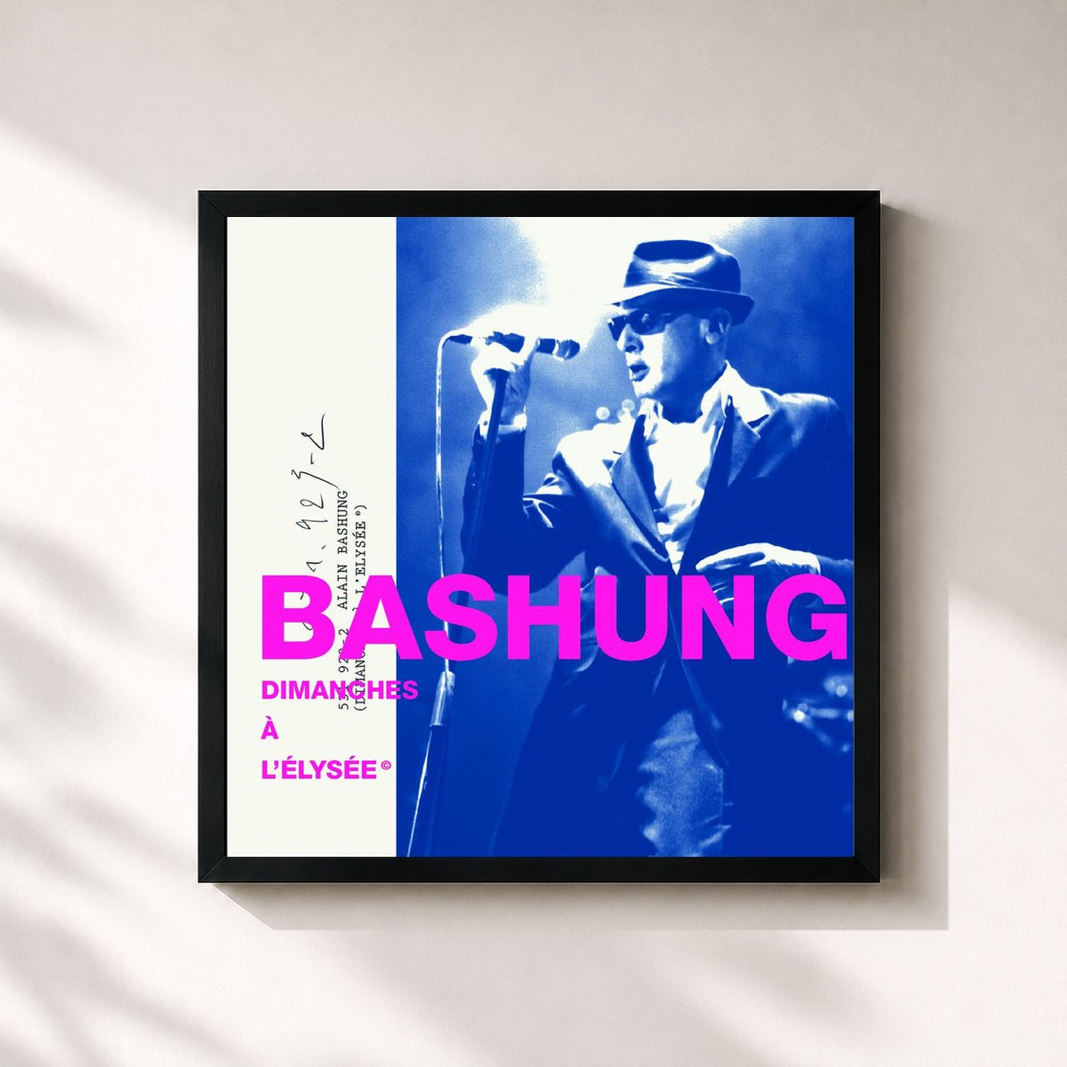 #noir Dimanches A L'Elysée © di Alain Bashung in stampa quadrata incorniciata, cornice nera 32x32 cm