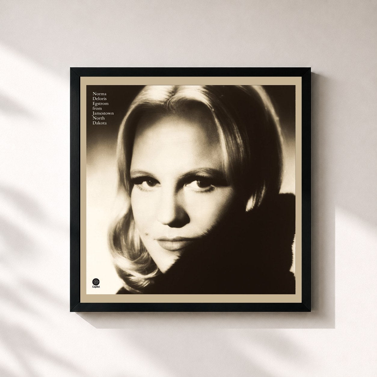 #noir Tableau carré de l'album Norma Deloris Egstrom From Jamestown, North Dakota (Expanded Edition) de Peggy Lee, cadre noir 32x32 cm