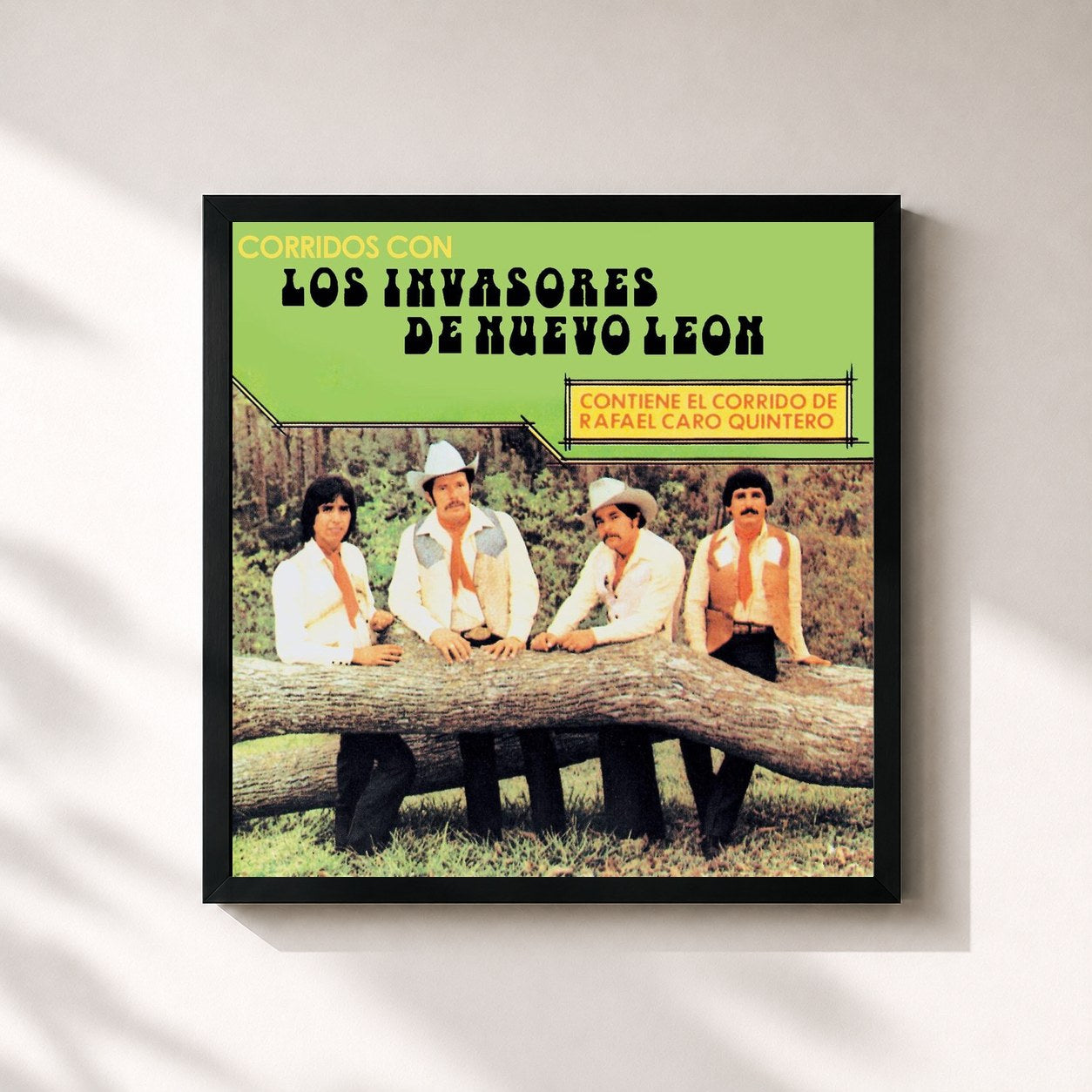 #noir Tableau carré de l'album Corridos Volumen 1 de Los Invasores De Nuevo León, cadre noir 32x32 cm