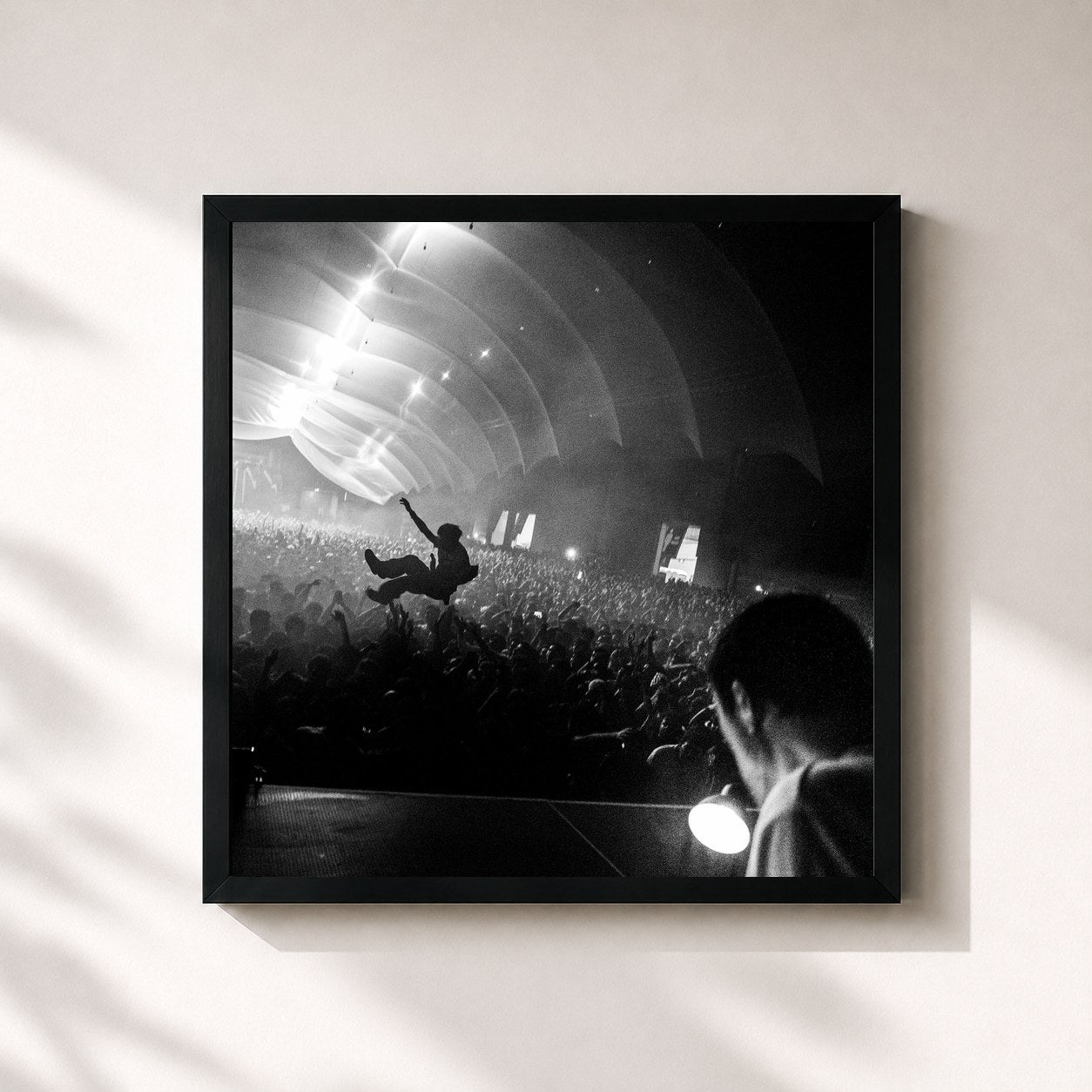 #noir Tableau carré de l'album USB de Fred again.., cadre noir 32x32 cm