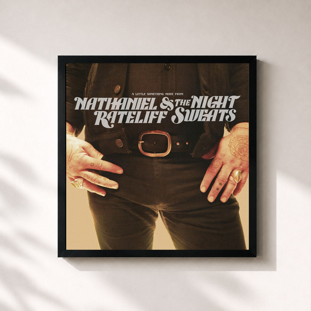 #noir Tableau carré de l'album A Little Something More From de Nathaniel Rateliff & The Night Sweats, cadre noir 32x32 cm
