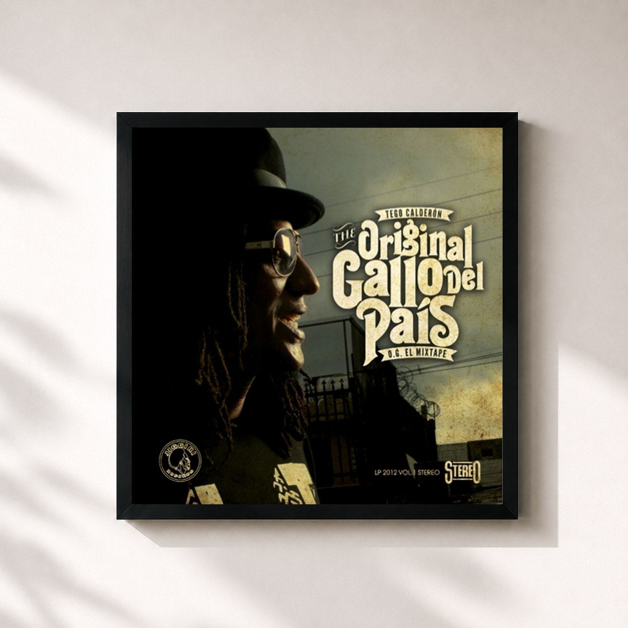 #noir Tableau carré de l'album The Original Gallo Del Pais - O.G. El Mixtape de Tego Calderón, cadre noir 32x32 cm