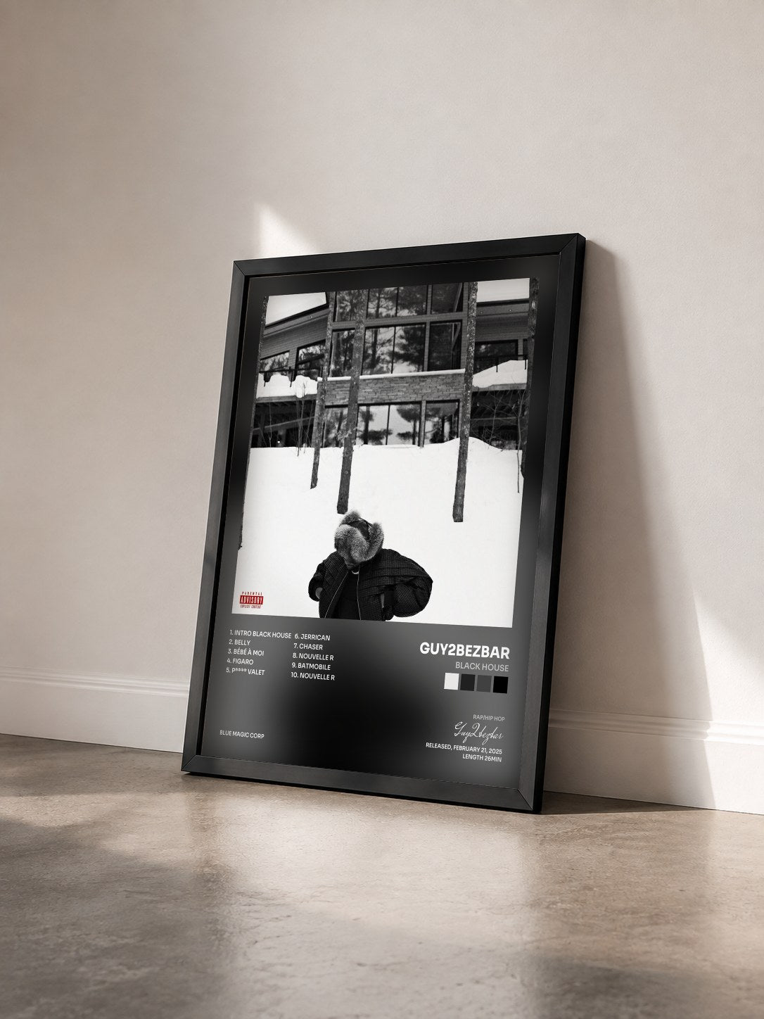 #noir Tableau de l'album Black House de Guy2bezbar vu de trois quarts, cadre noir