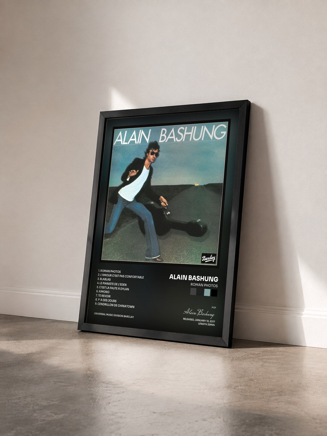 #noir Roman photos di Alain Bashung in stampa incorniciata vista di tre quarti, cornice nera