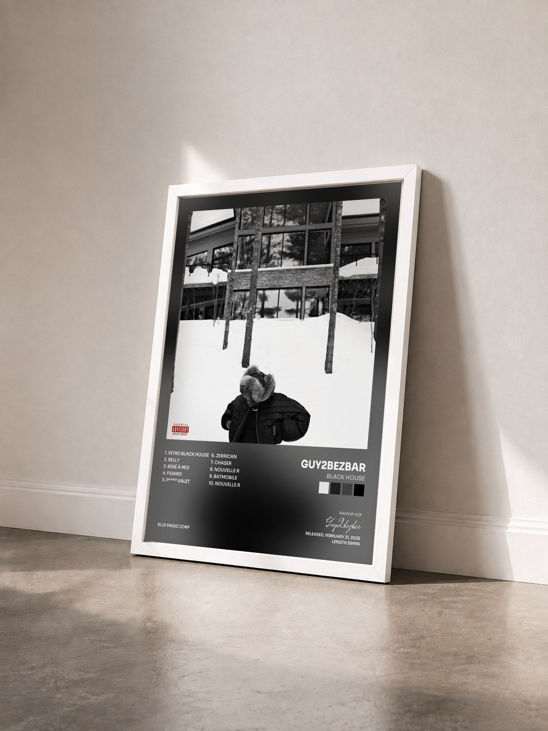 #blanc Tableau de l'album Black House de Guy2bezbar vu de trois quarts, cadre blanc