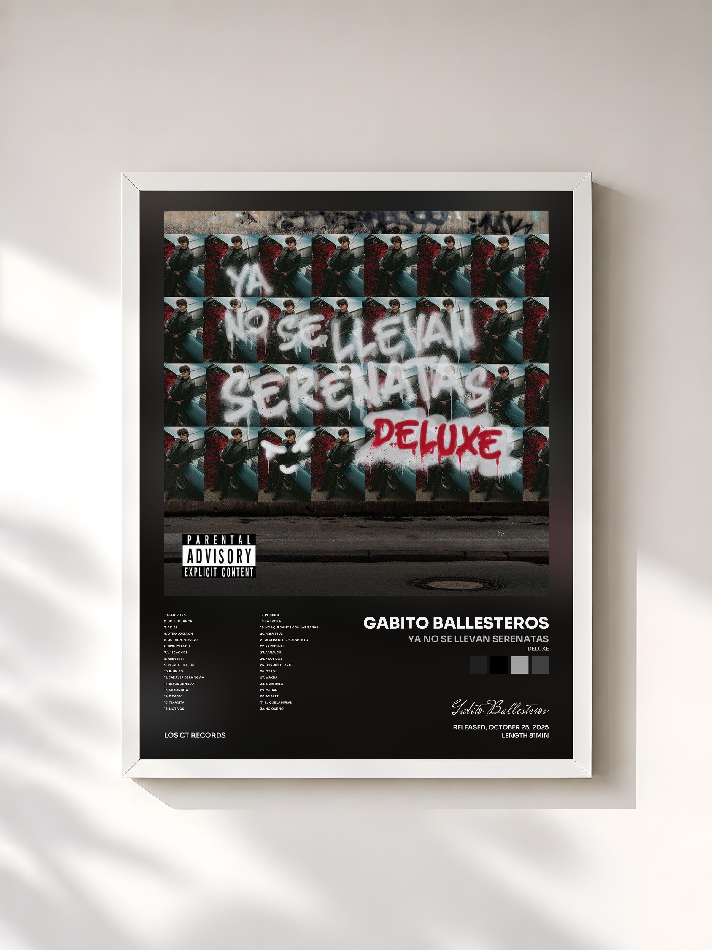 #blanc Tableau de l'album Ya No Se Llevan Serenatas (Deluxe) de Gabito Ballesteros, cadre blanc, imprimé et encadré en France