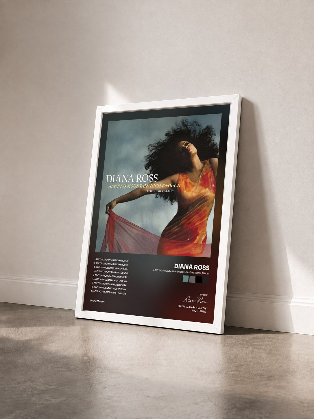 #blanc Tableau de l'album Ain't No Mountain High Enough: The Remix Album de Diana Ross vu de trois quarts, cadre blanc
