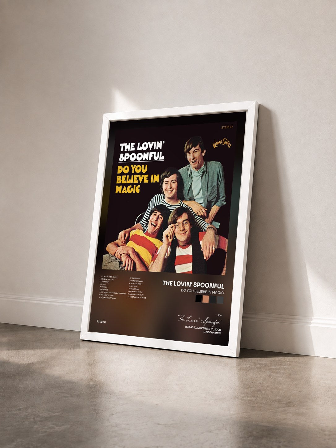 #blanc Tableau de l'album Do you Believe In Magic de The Lovin' Spoonful vu de trois quarts, cadre blanc