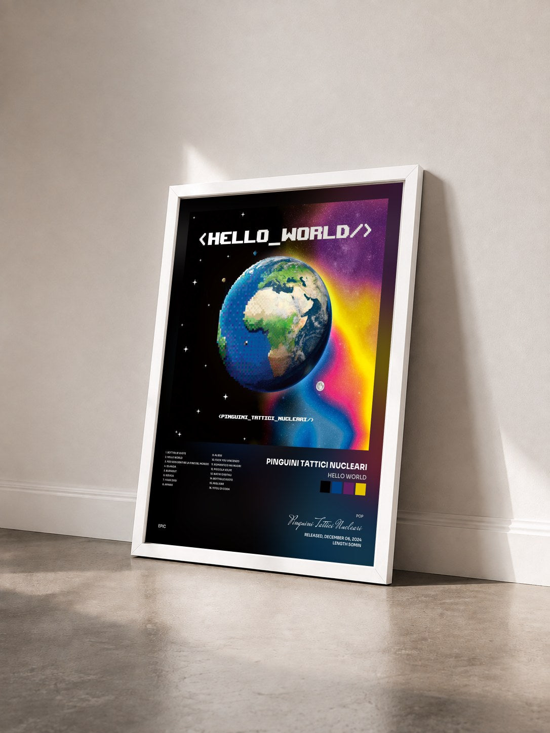 #blanc Tableau de l'album Hello World de Pinguini Tattici Nucleari vu de trois quarts, cadre blanc