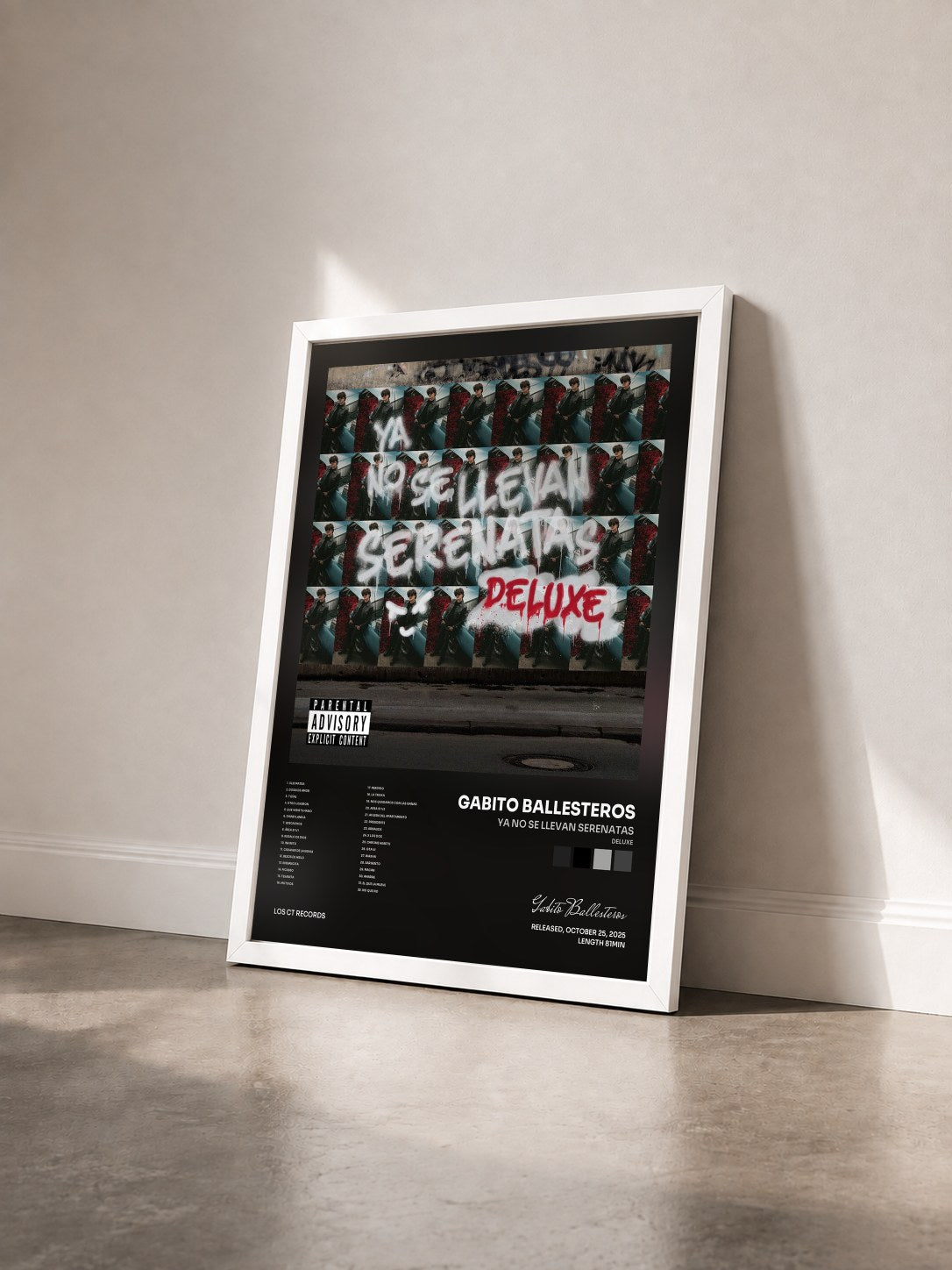 #blanc Tableau de l'album Ya No Se Llevan Serenatas (Deluxe) de Gabito Ballesteros vu de trois quarts, cadre blanc