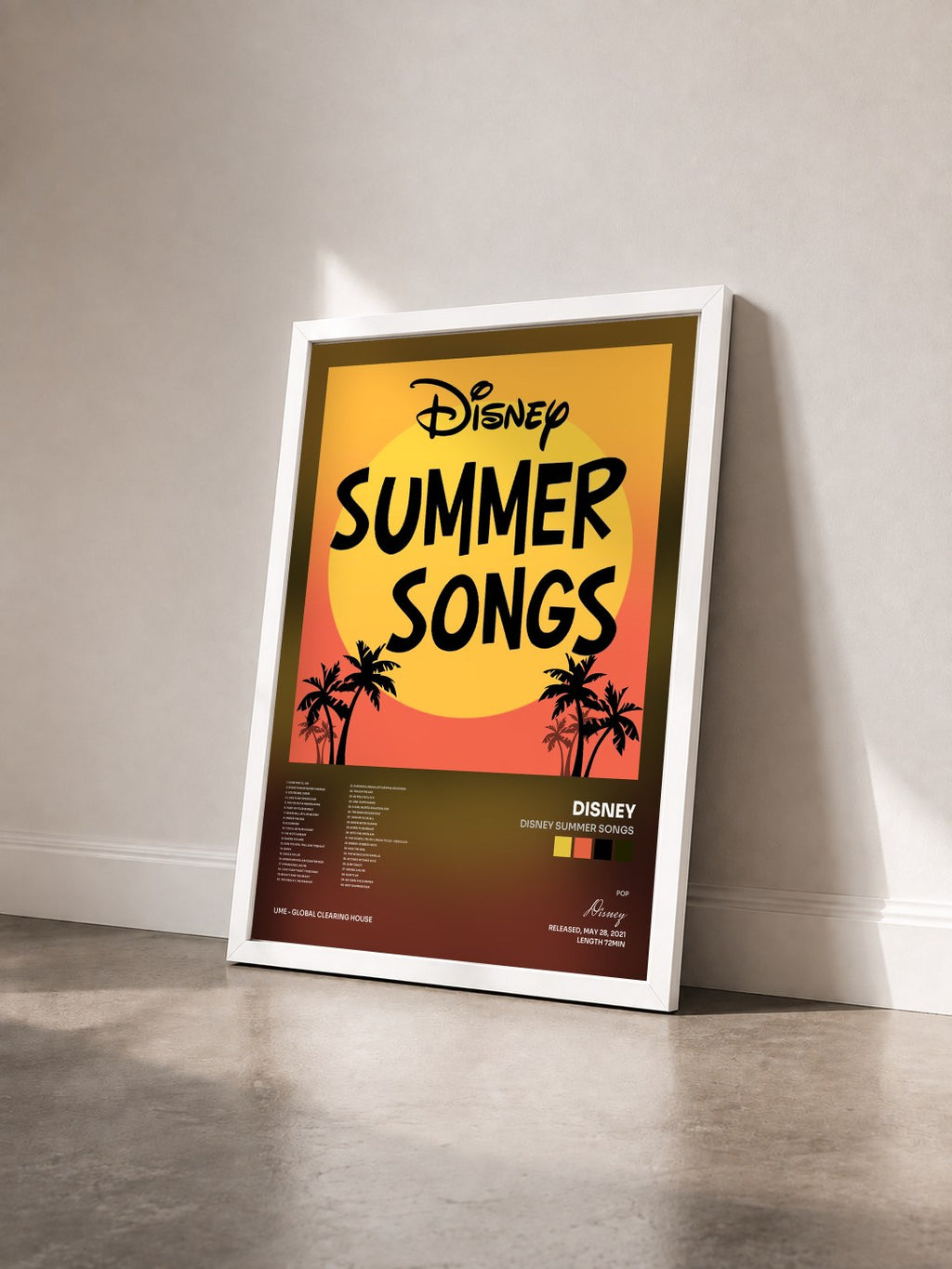#blanc Tableau de l'album Disney Summer Songs de Disney vu de trois quarts, cadre blanc