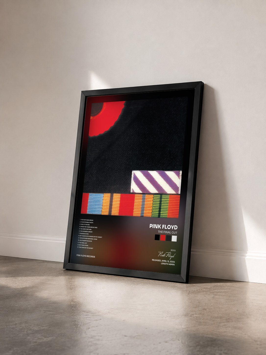 #noir Tableau de l'album The Final Cut de Pink Floyd vu de trois quarts, cadre noir