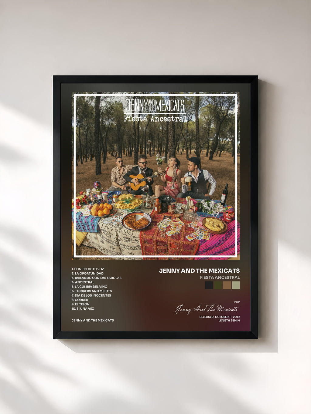 #noir Tableau de l'album Fiesta Ancestral de Jenny And The Mexicats, cadre noir, imprimé et encadré en France