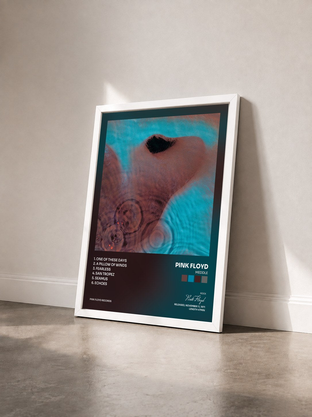#blanc Tableau de l'album Meddle de Pink Floyd vu de trois quarts, cadre blanc