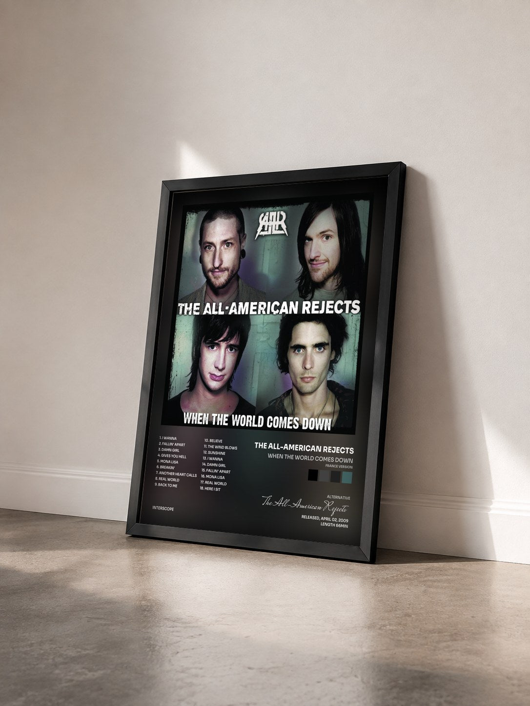 #noir Tableau de l'album When The World Comes Down (France Version) de The All-American Rejects vu de trois quarts, cadre noir