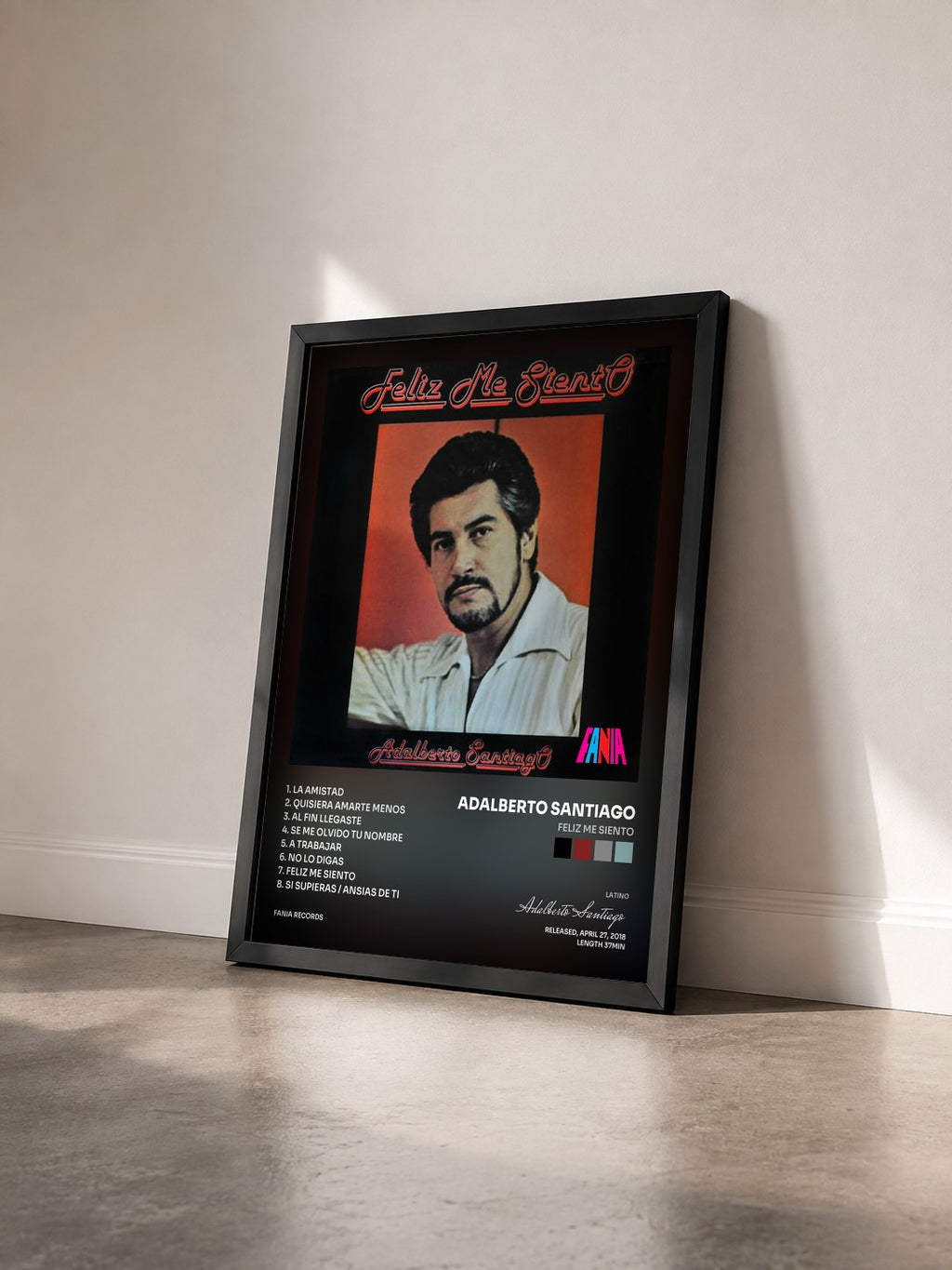 #noir Tableau de l'album Feliz Me Siento de Adalberto Santiago vu de trois quarts, cadre noir