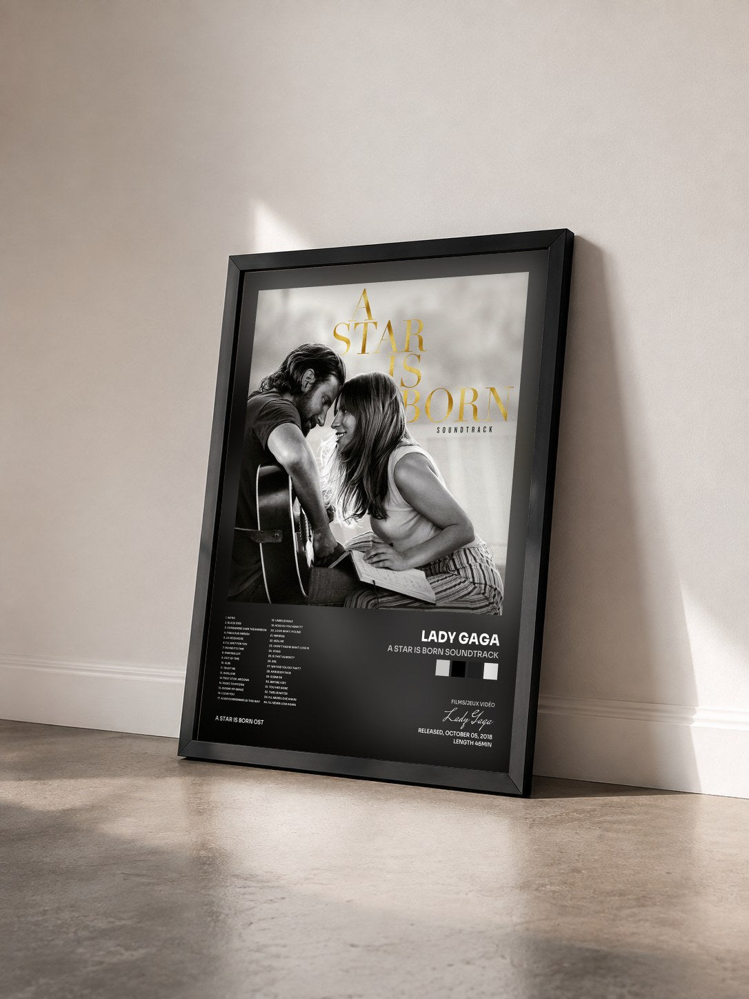 #noir A Star Is Born Soundtrack di Lady Gaga in stampa incorniciata vista di tre quarti, cornice nera