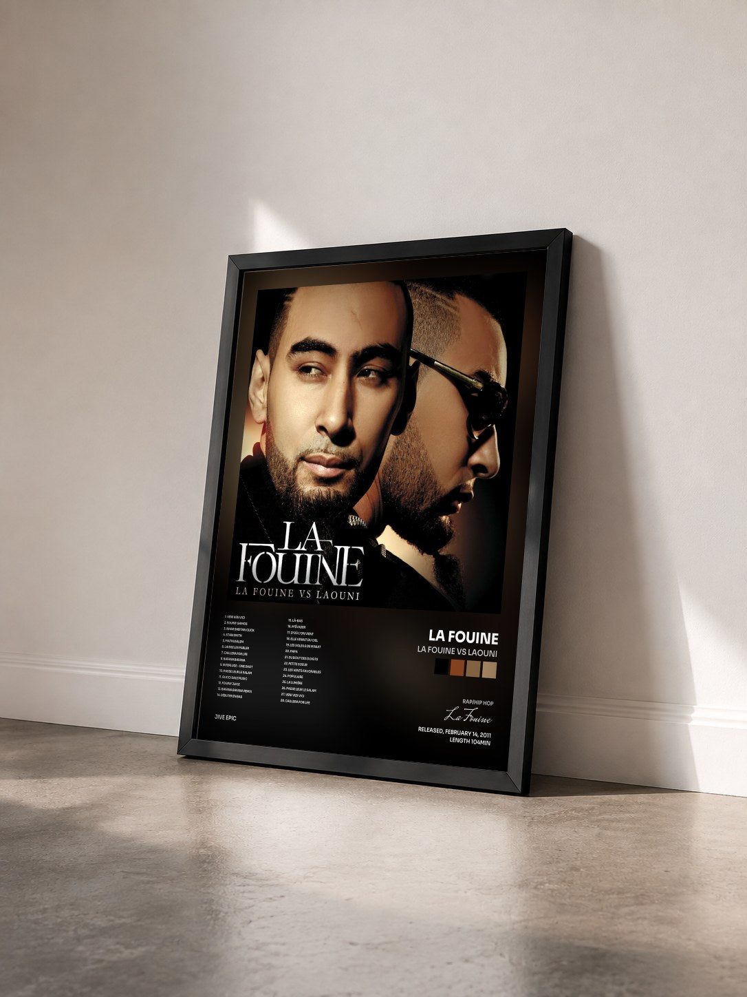 #noir Tableau de l'album La Fouine vs Laouni de La Fouine vu de trois quarts, cadre noir