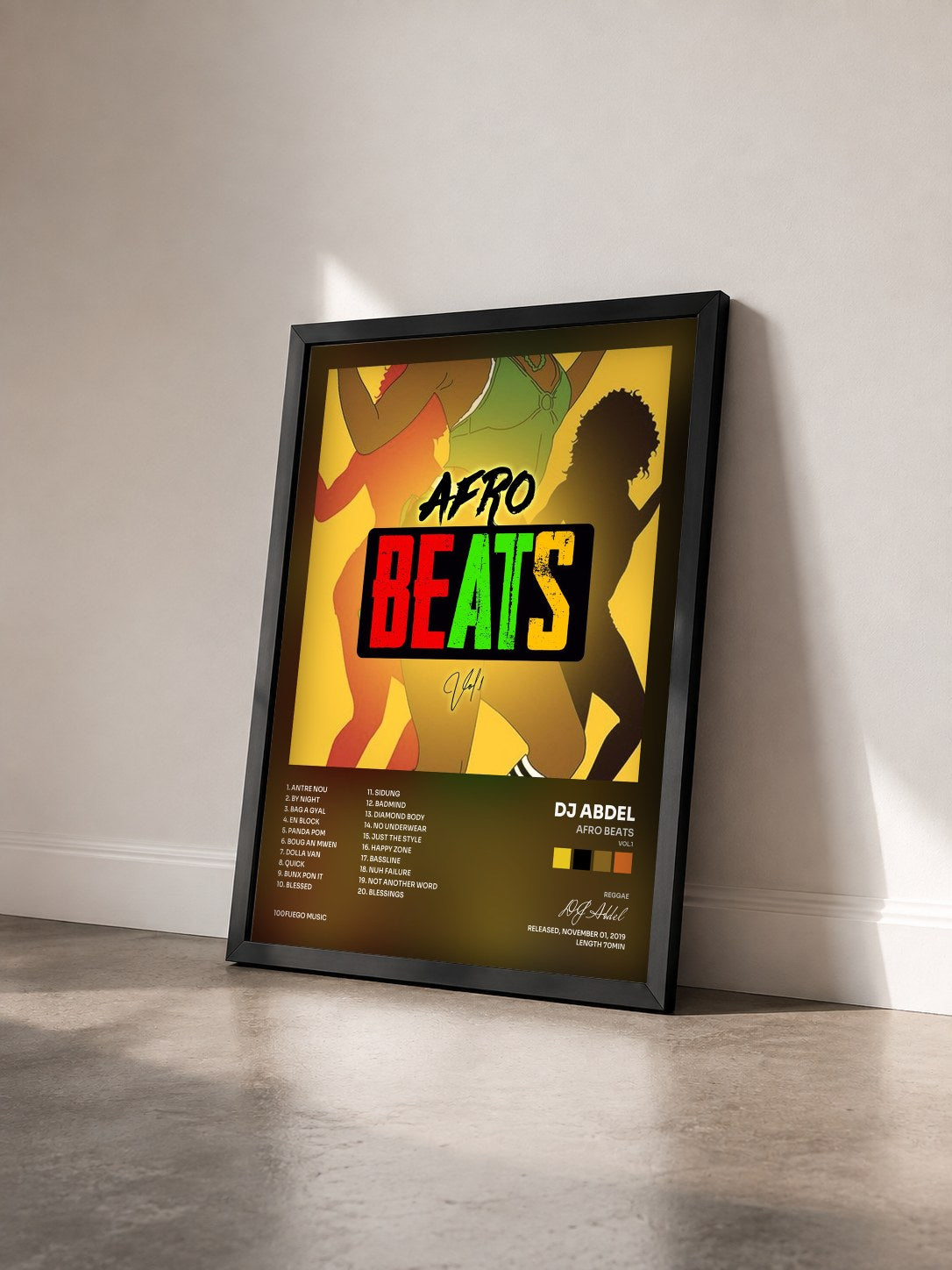 #noir Tableau de l'album Afro Beats (Vol.1) de DJ Abdel vu de trois quarts, cadre noir