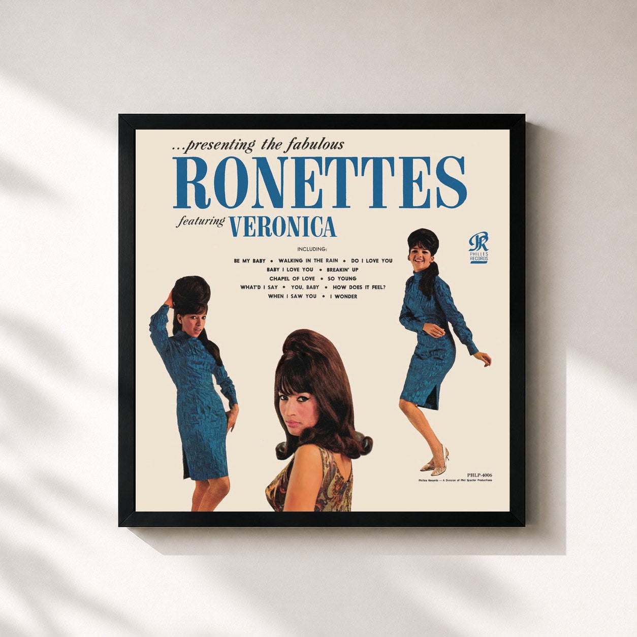 #noir Tableau carré de l'album Presenting the Fabulous Ronettes Featuring Veronica de The Ronettes, cadre noir 32x32 cm