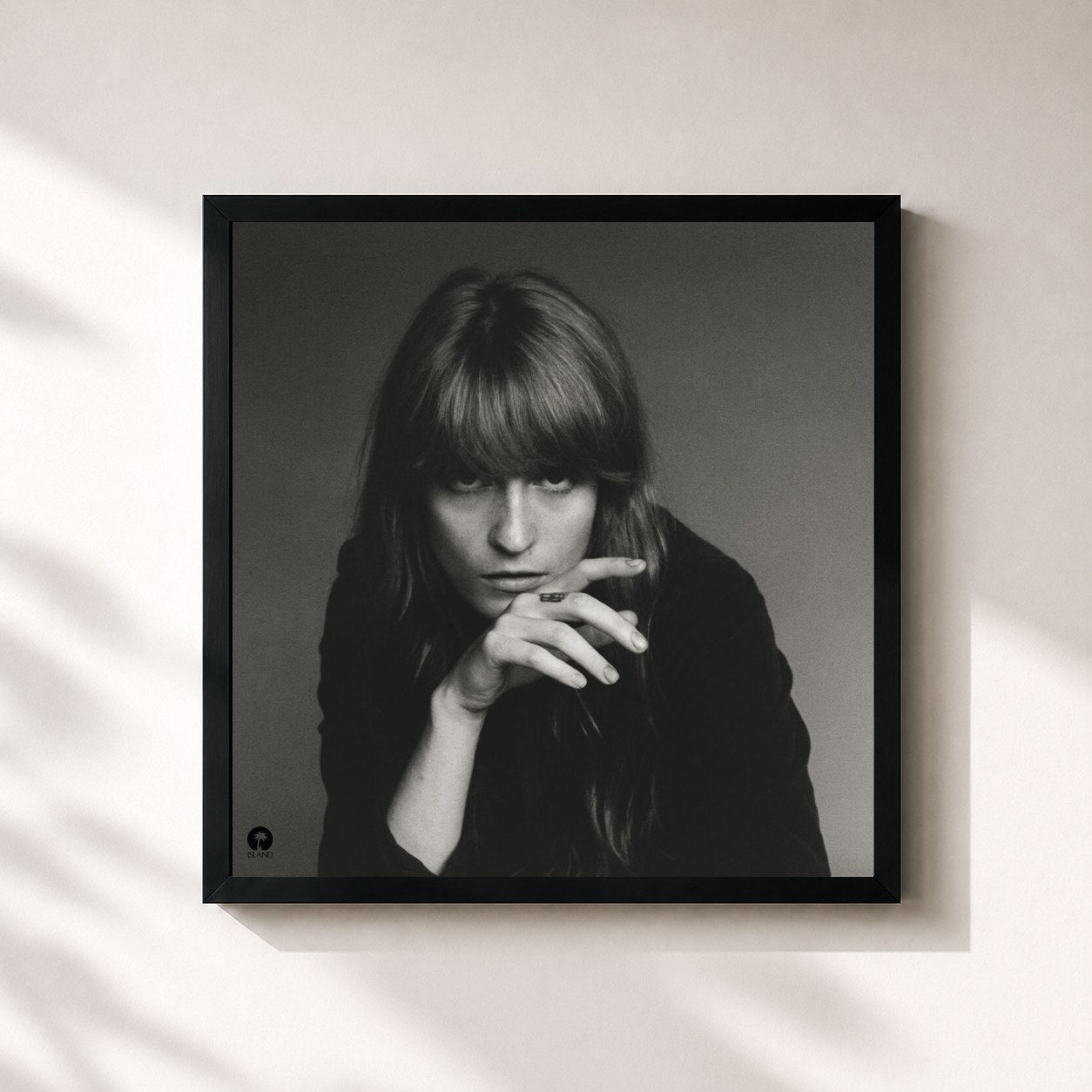#noir Tableau carré de l'album How Big, How Blue, How Beautiful (Deluxe) de Florence + The Machine, cadre noir 32x32 cm