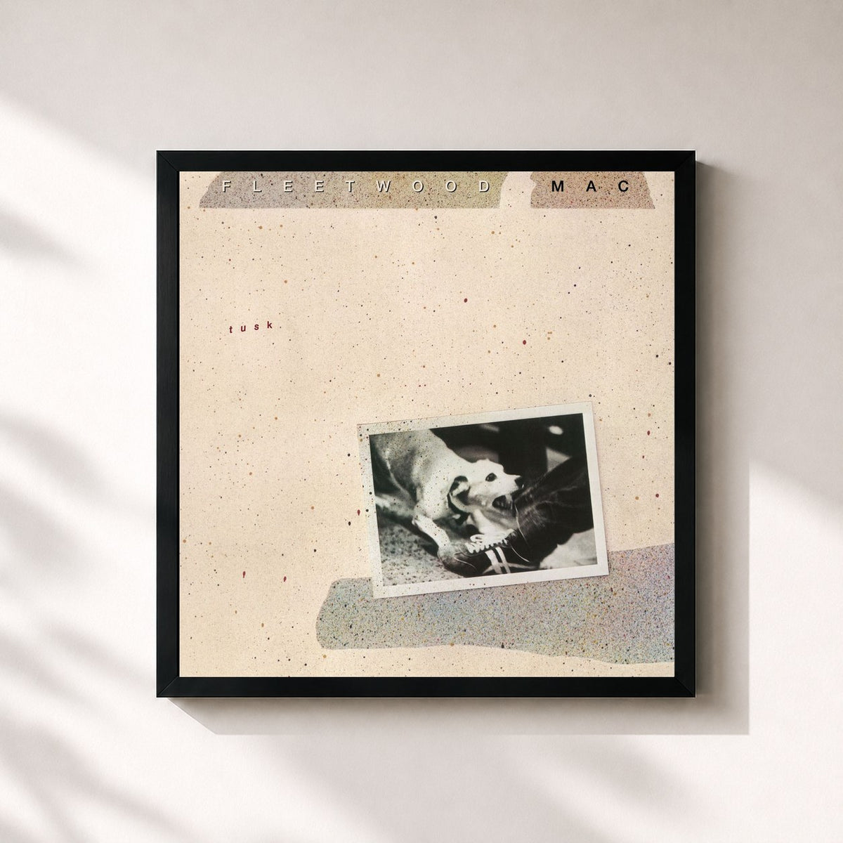 #noir Tusk (2015 Remaster) von Fleetwood Mac als quadratischer Kunstdruck, schwarzer Rahmen 32x32 cm